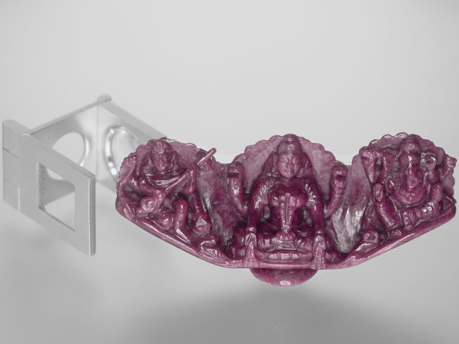 8800837-carved-maroonish-red-gii-india-natural-ruby-210.39-ct