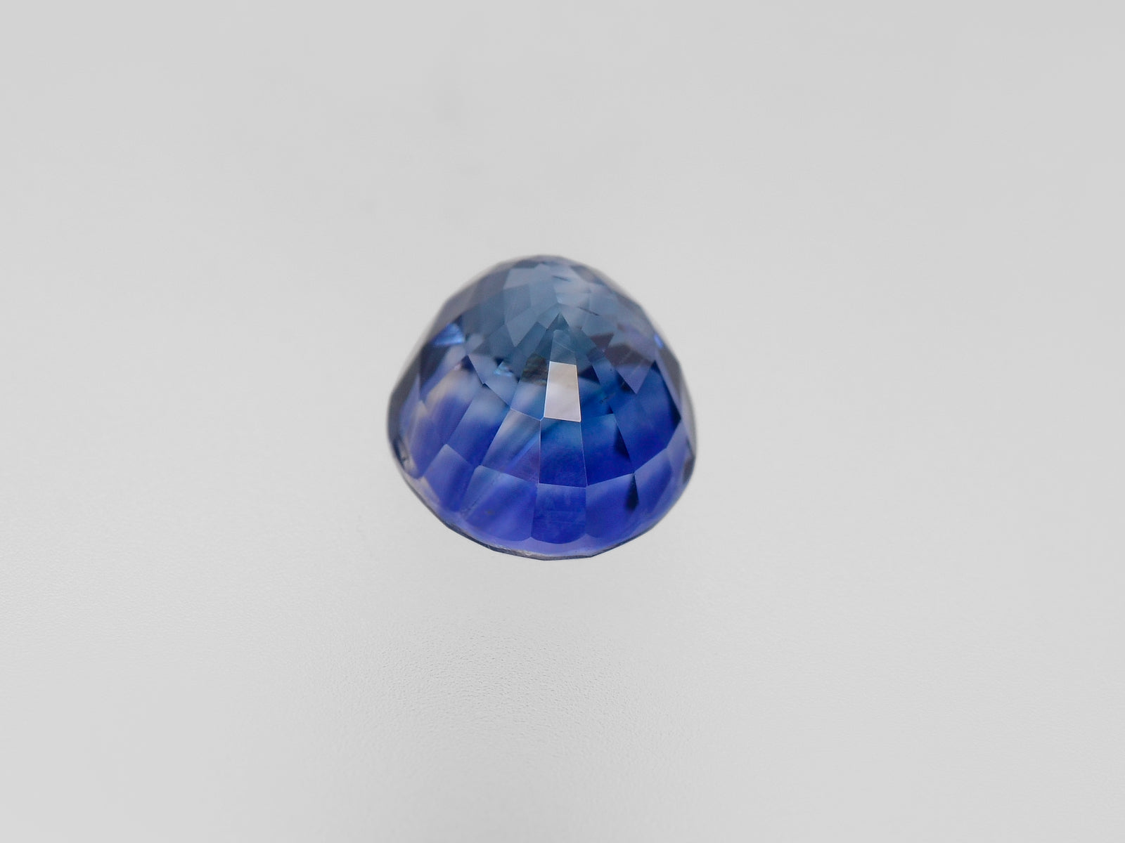 8800923-oval-intense-royal-blue-gia-igi-kashmir-natural-blue-sapphire-3.04-ct