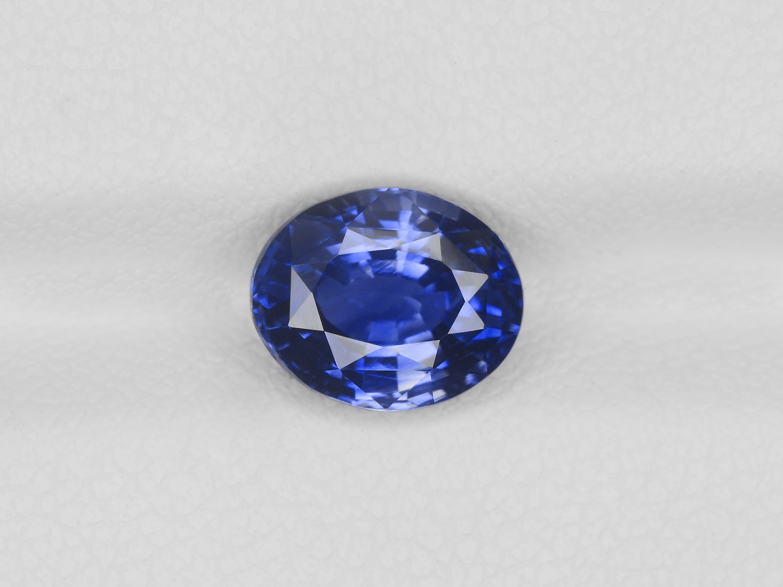 8800923-oval-intense-royal-blue-gia-igi-kashmir-natural-blue-sapphire-3.04-ct