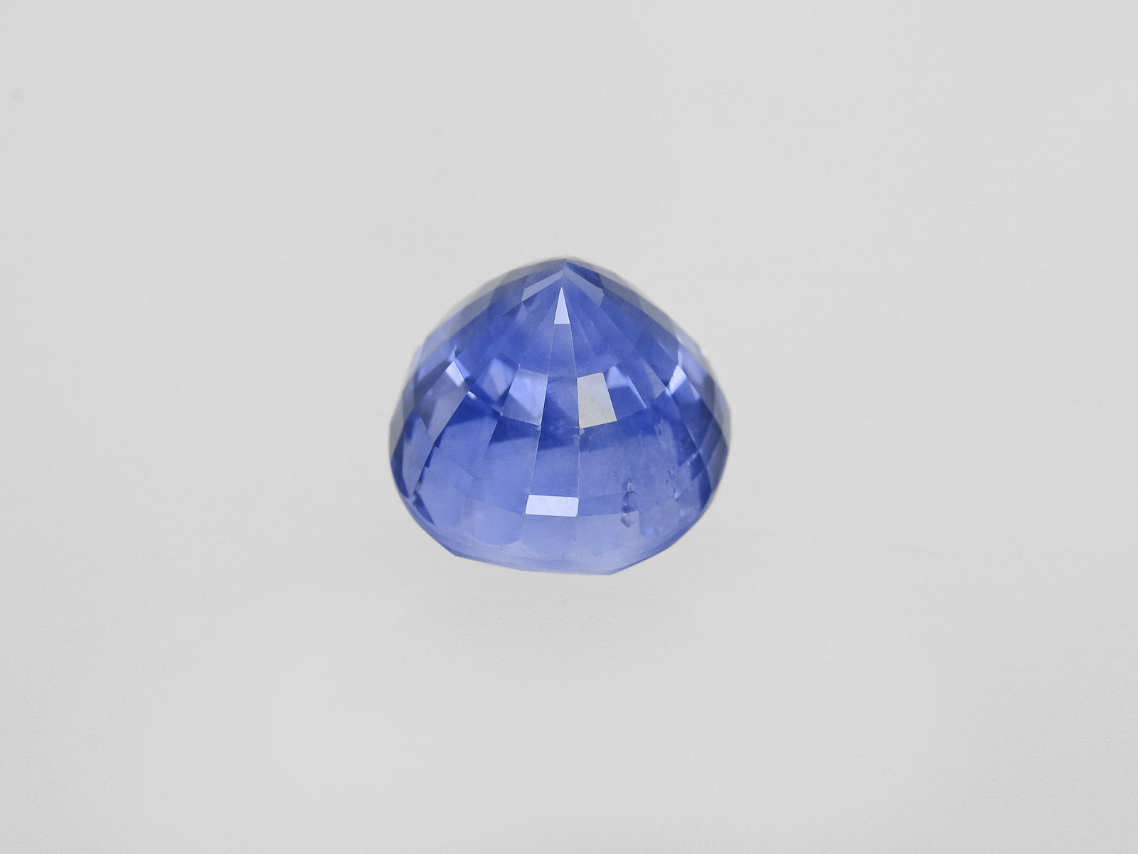8800727-oval-fiery-intense-blue-grs-sri-lanka-natural-blue-sapphire-10.03-ct