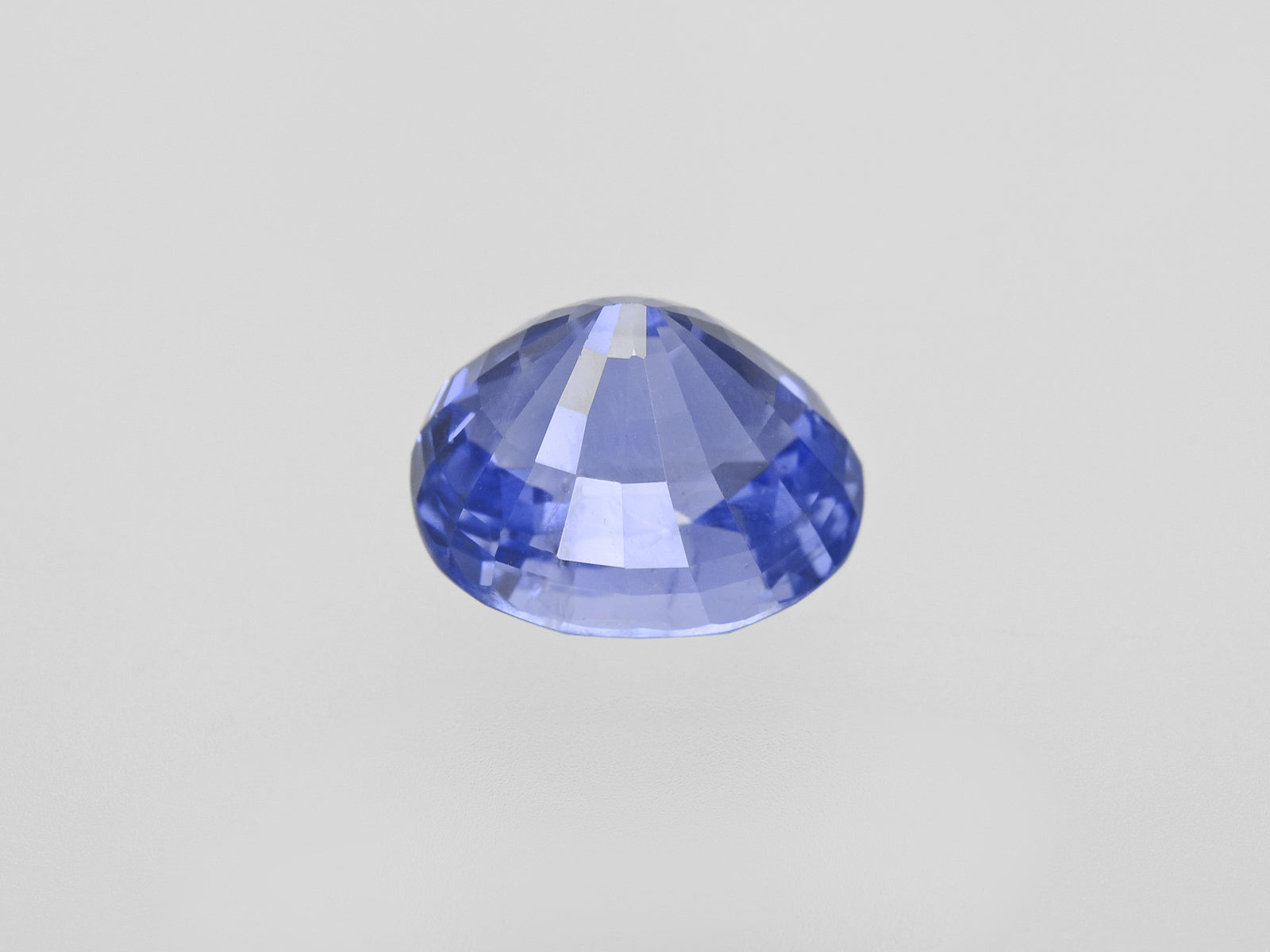 8800727-oval-fiery-intense-blue-grs-sri-lanka-natural-blue-sapphire-10.03-ct