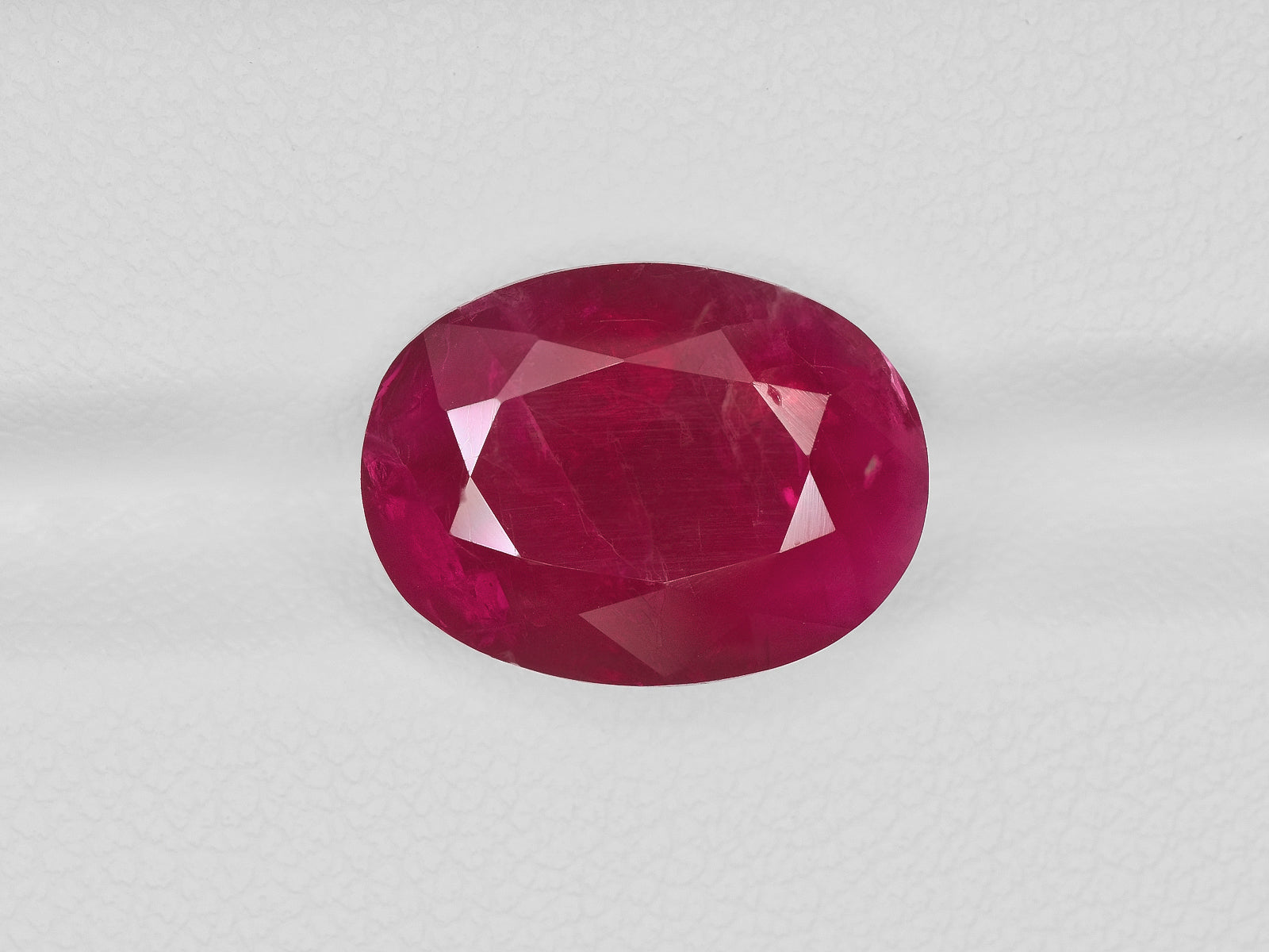 8801007-oval-red-grs-burma-natural-ruby-8.38-ct