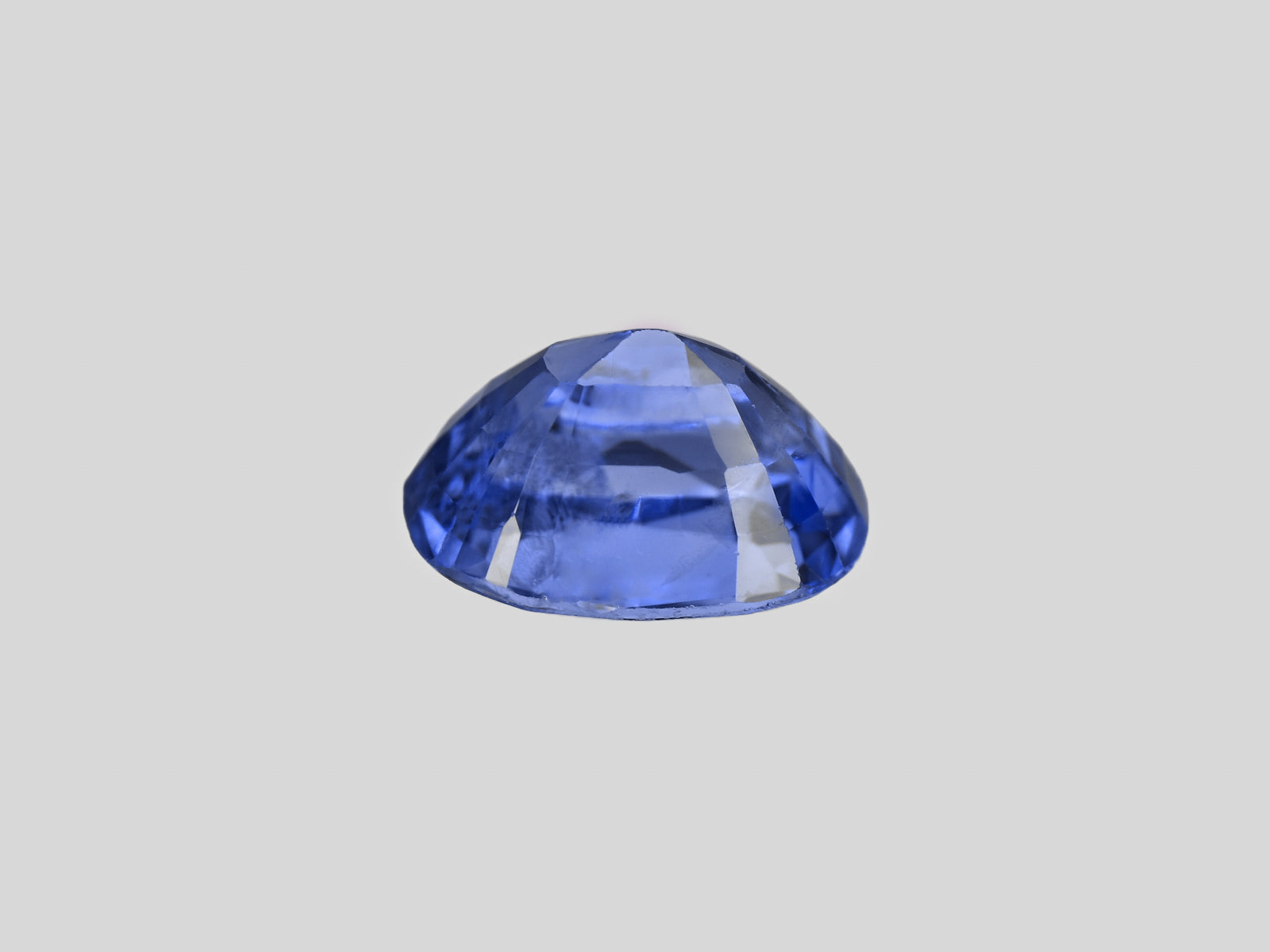 8801405-oval-lustrous-blue-grs-sri-lanka-natural-blue-sapphire-1.70-ct