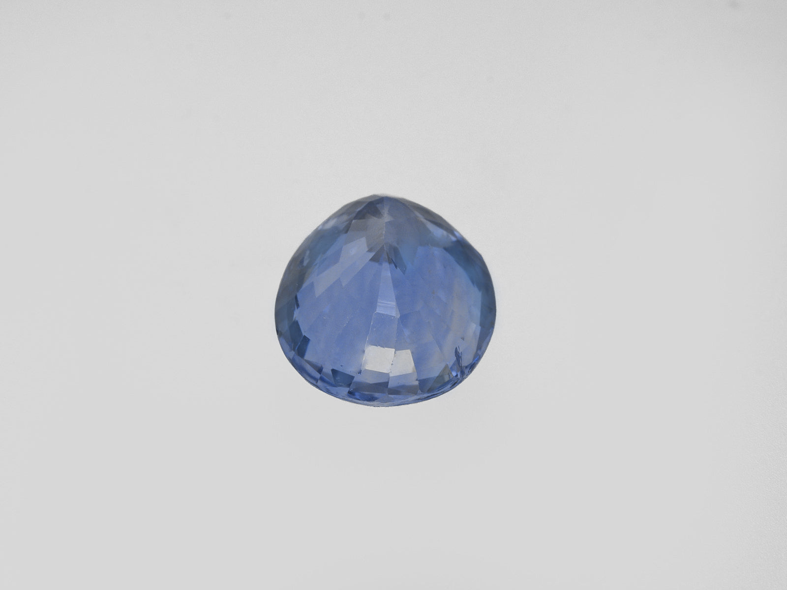 8800881-oval-light-blue-igi-sri-lanka-natural-blue-sapphire-7.96-ct