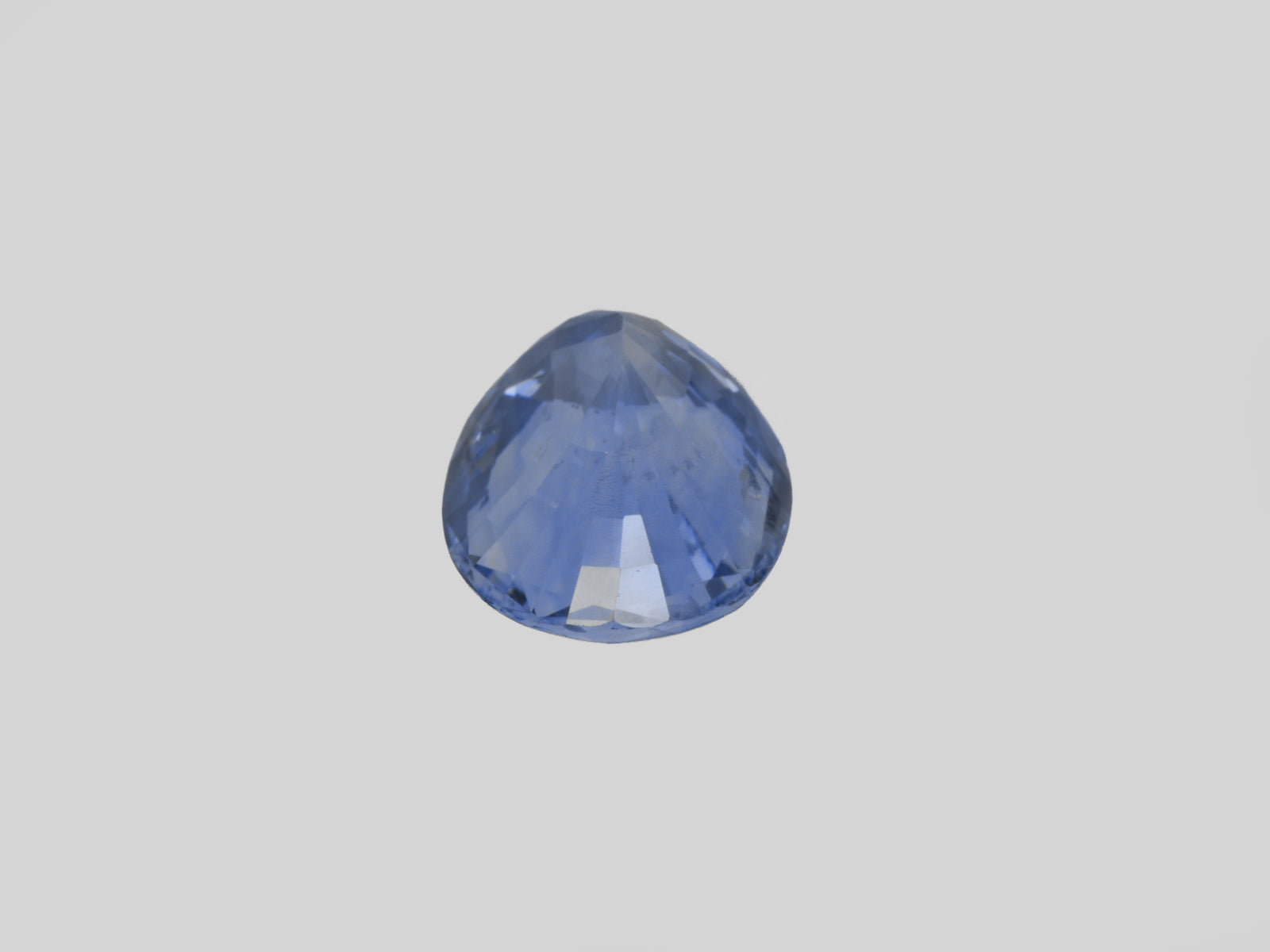 8800881-oval-light-blue-igi-sri-lanka-natural-blue-sapphire-7.96-ct