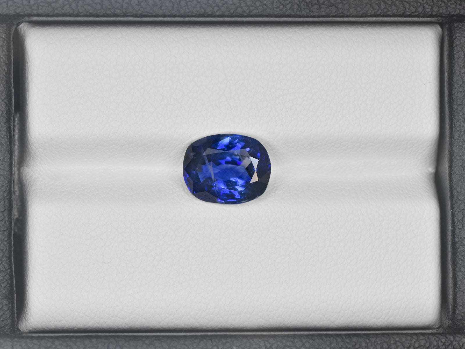 8800976-cushion-fiery-intense-royal-blue-gia-grs-kashmir-natural-blue-sapphire-3.67-ct