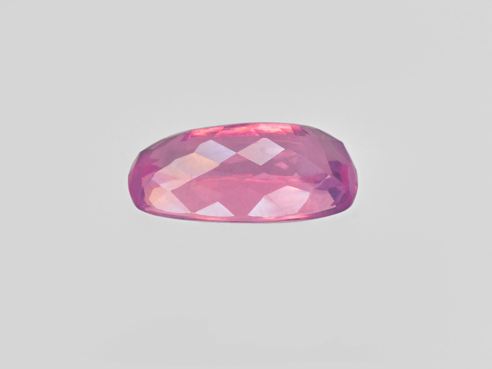 8801070-cushion-bright-fluorescent-pink-igi-sri-lanka-natural-spinel-3.89-ct