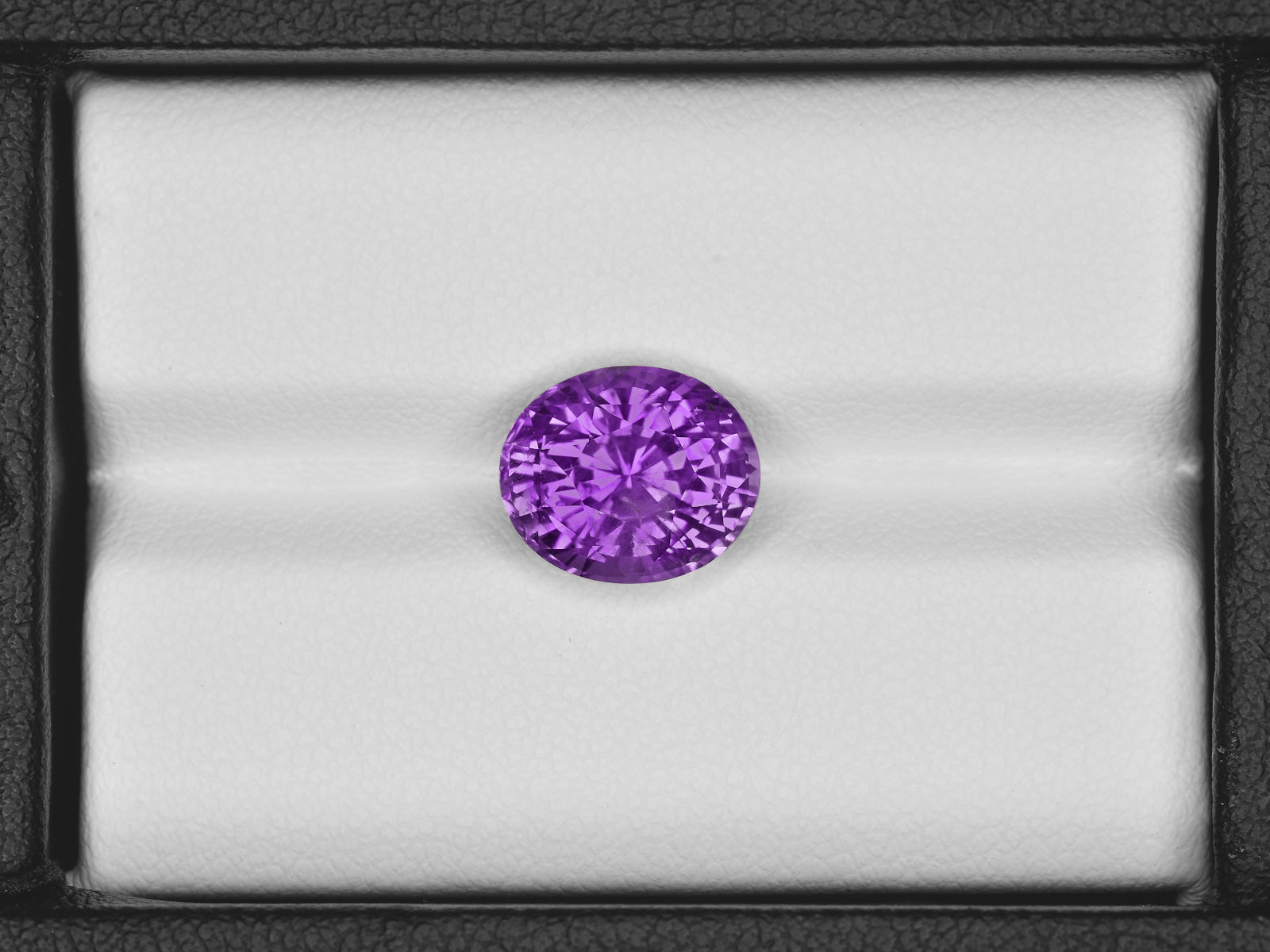 8801407-oval-lavender-grs-sri-lanka-natural-other-fancy-sapphire-5.33-ct