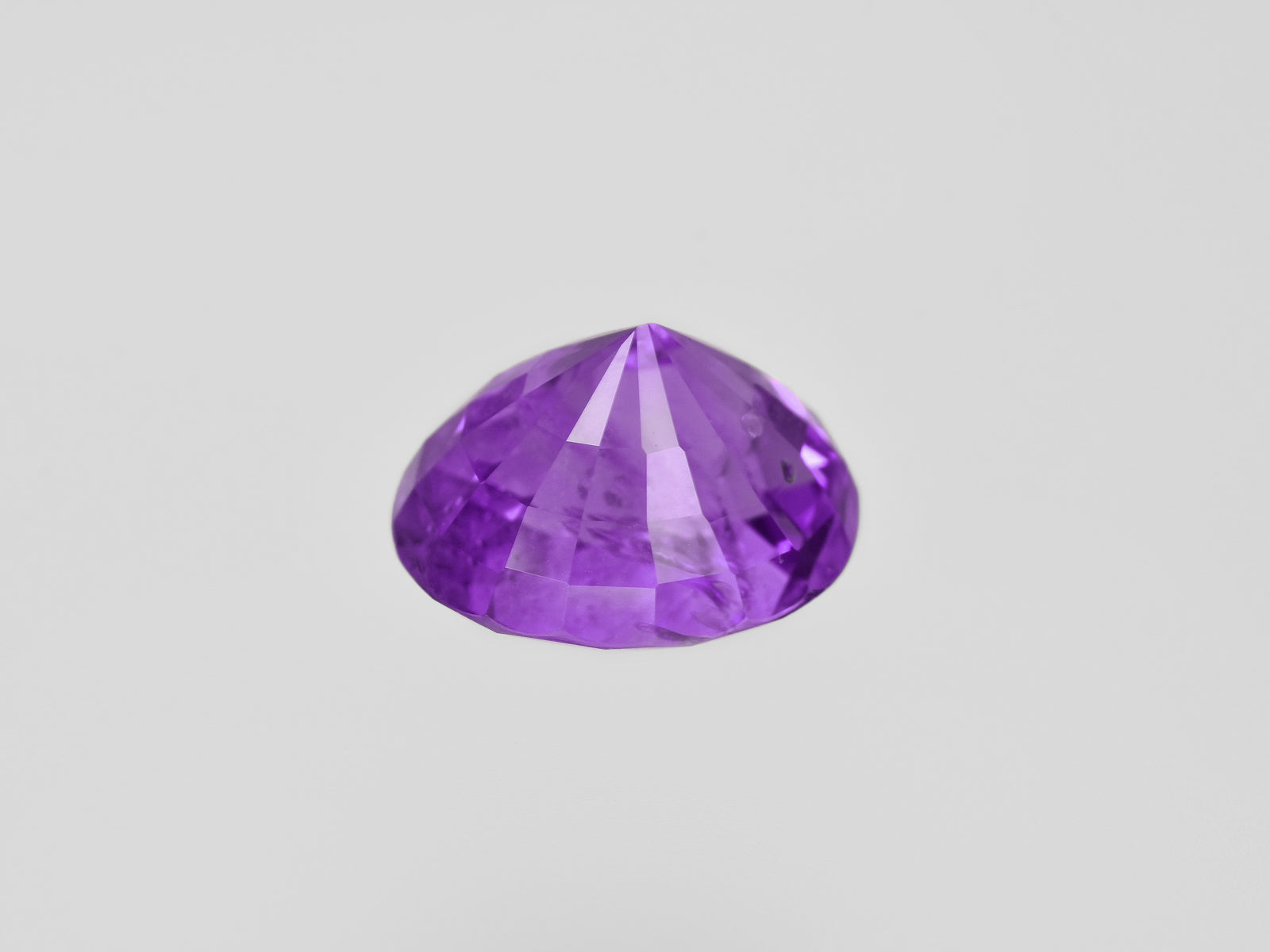 8801407-oval-lavender-grs-sri-lanka-natural-other-fancy-sapphire-5.33-ct