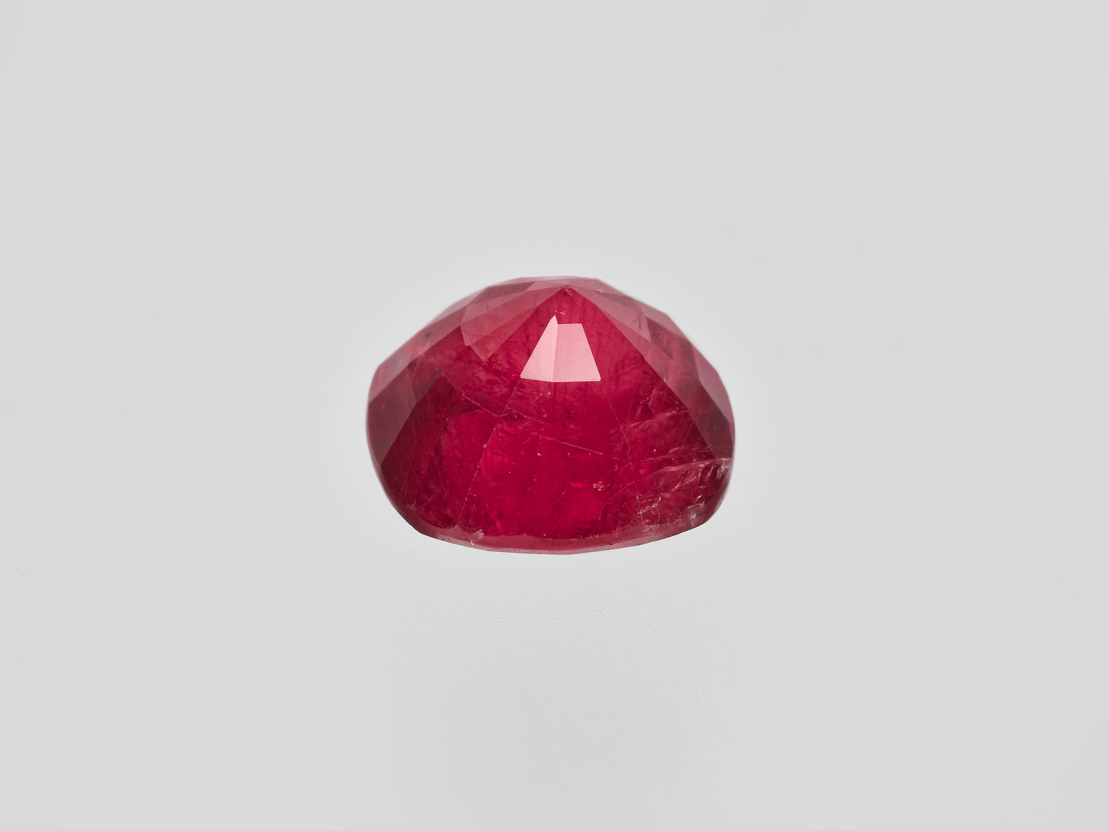 8801167-cushion-fiery-deep-red-grs-igi-madagascar-natural-ruby-7.12-ct
