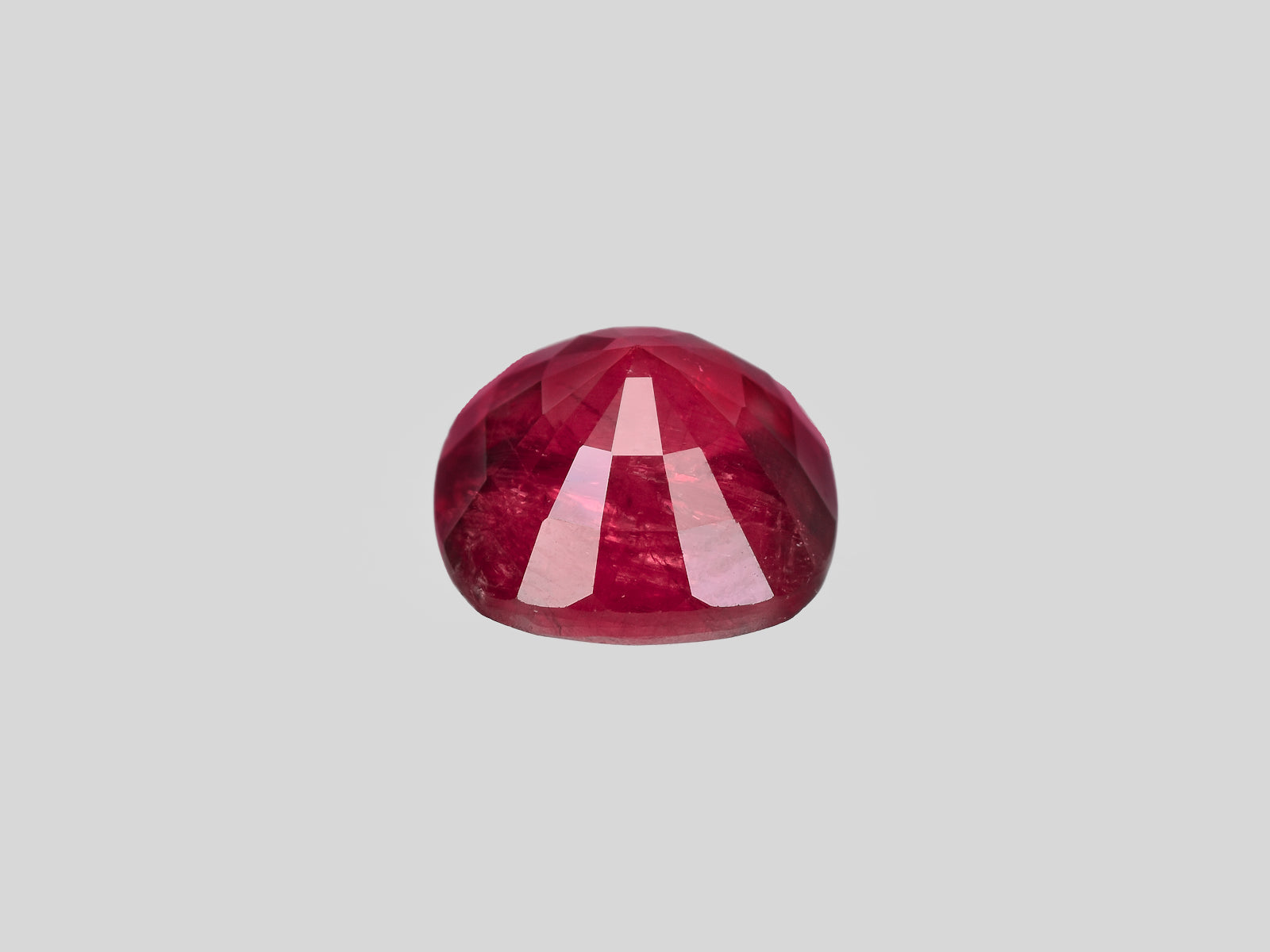8801167-cushion-fiery-deep-red-grs-igi-madagascar-natural-ruby-7.12-ct