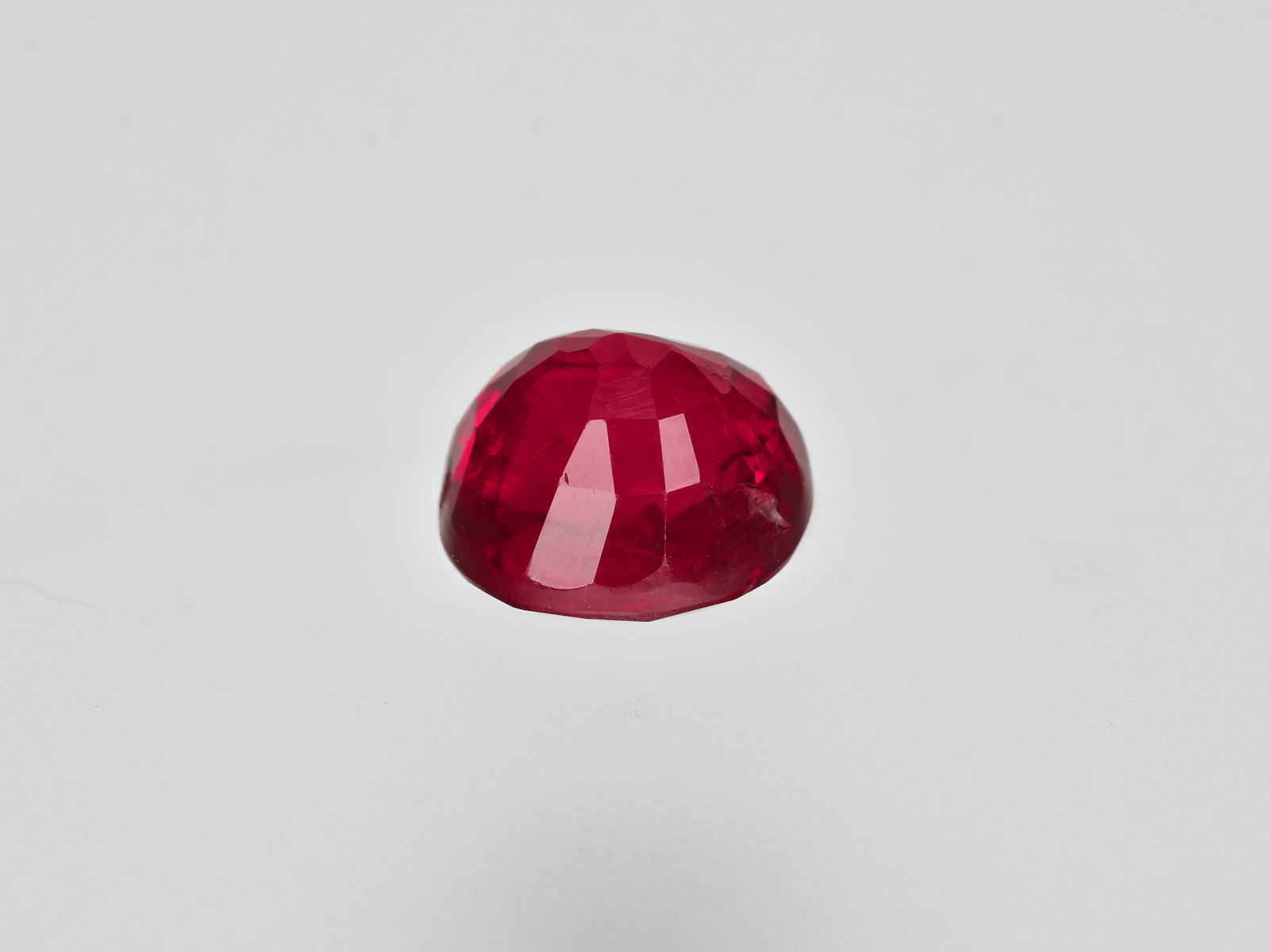 8801048-cushion-fiery-rich-pigeon-blood-red-grs-gii-madagascar-natural-ruby-3.03-ct