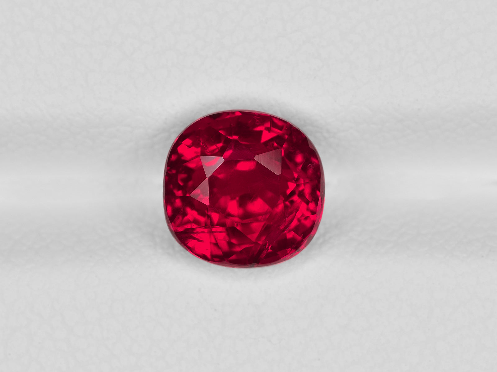 8801048-cushion-fiery-rich-pigeon-blood-red-grs-gii-madagascar-natural-ruby-3.03-ct