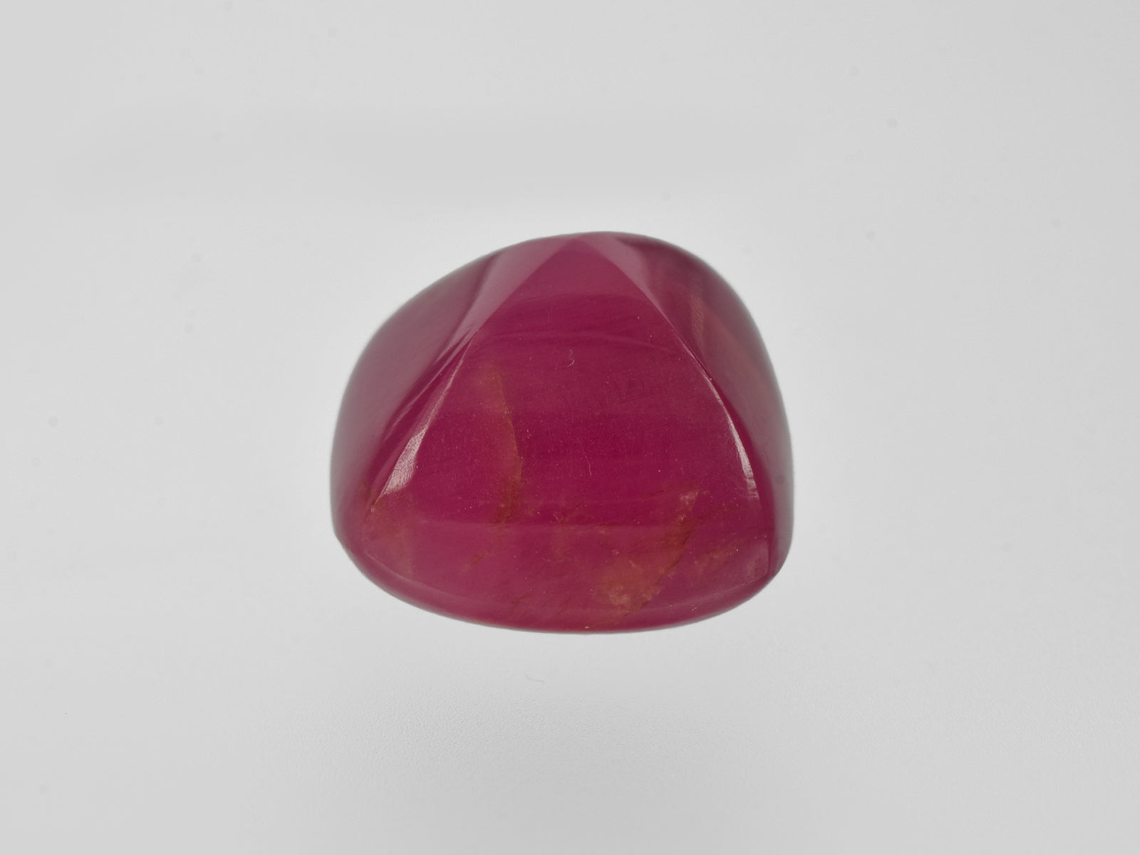 8801208-cabochon-pinkish-red-gii-guinea-natural-ruby-18.48-ct