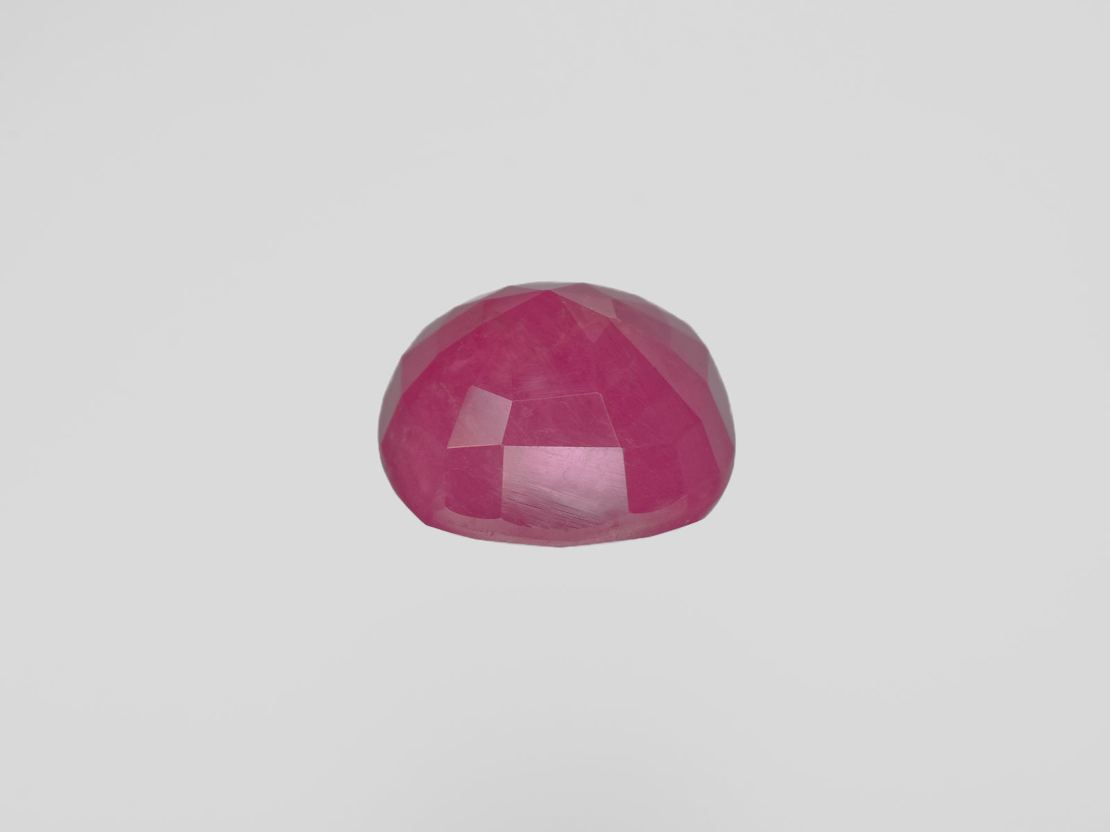 8801218-cushion-lively-pinkish-red-igi-liberia-natural-ruby-10.67-ct