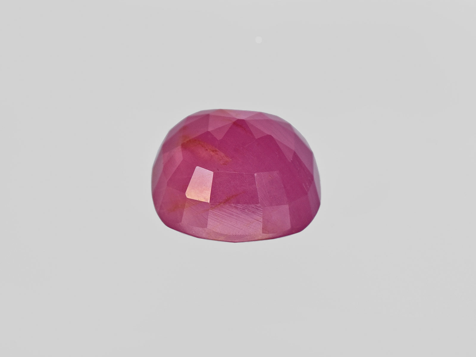 8801223-cushion-deep-pinkish-red-gii-guinea-natural-ruby-8.99-ct
