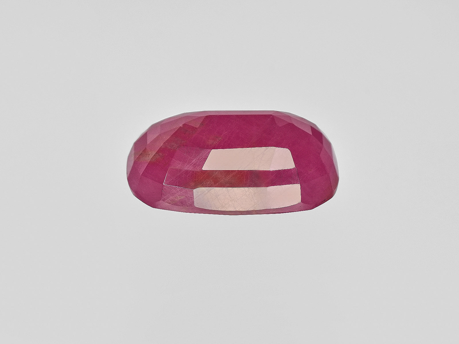 8801257-cushion-deep-pinkish-red-gii-guinea-natural-ruby-11.50-ct