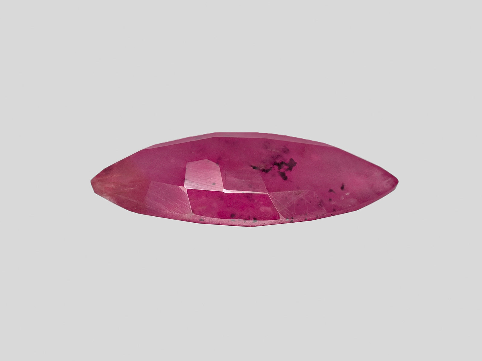 8801260-marquise-deep-pinkish-red-gii-liberia-natural-ruby-8.46-ct