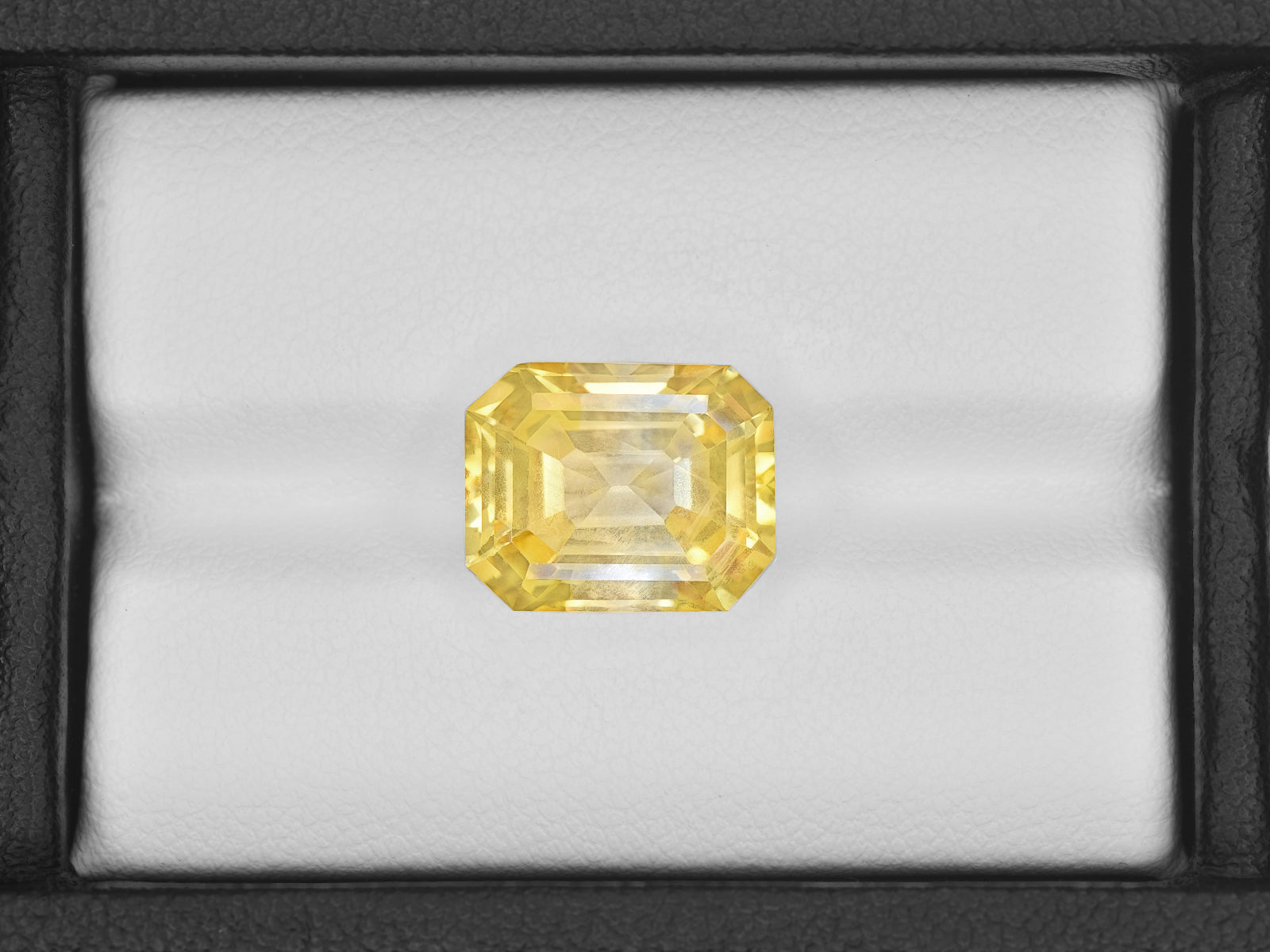 8801855-octagonal-lustrous-yellow-grs-sri-lanka-natural-yellow-sapphire-8.56-ct