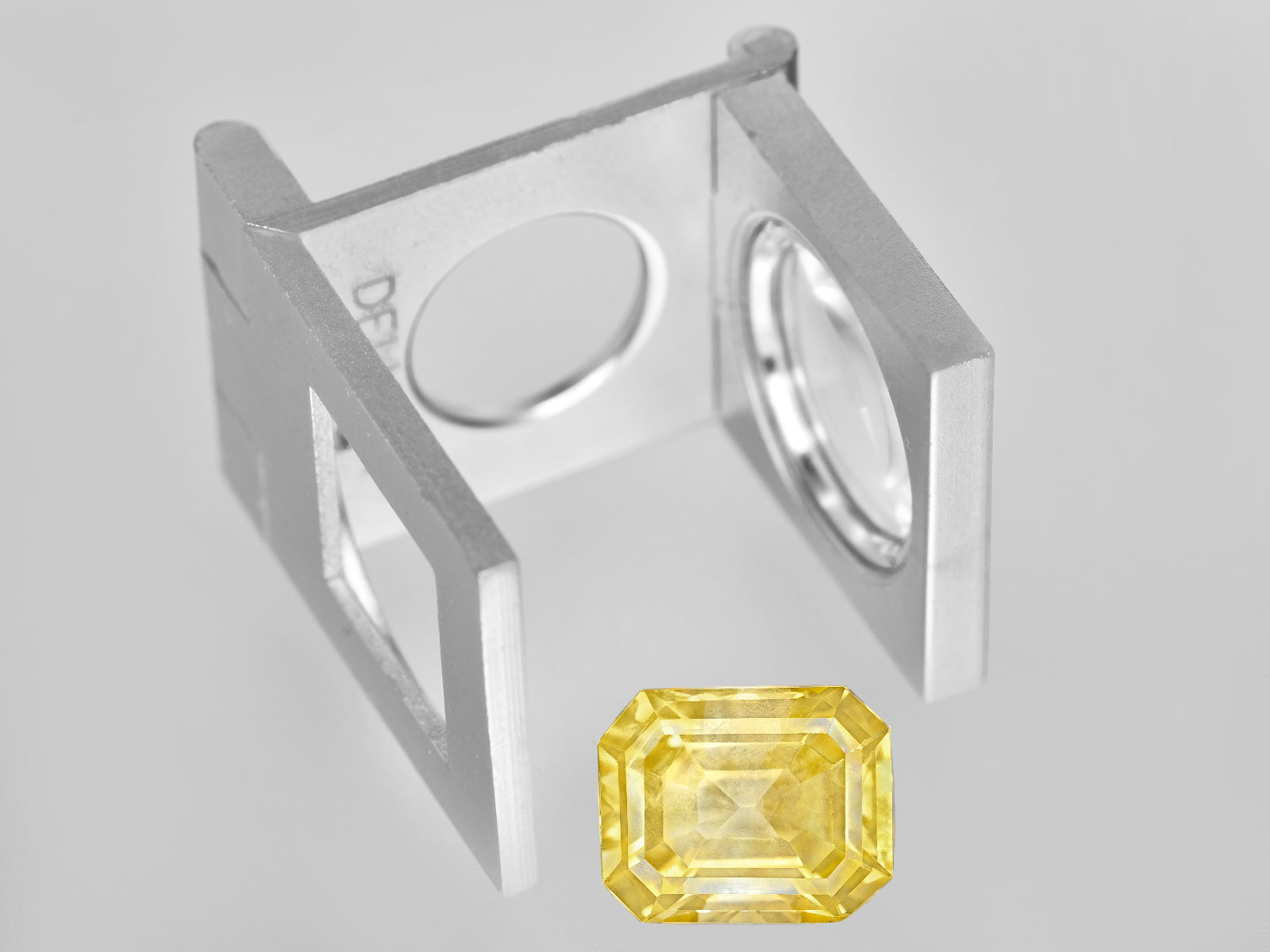 8801855-octagonal-lustrous-yellow-grs-sri-lanka-natural-yellow-sapphire-8.56-ct