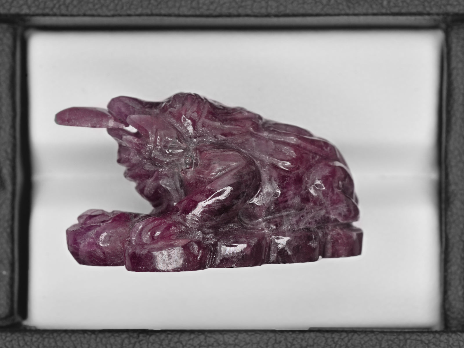 8801453-carved-purplish-red-gii-liberia-natural-ruby-103.27-ct