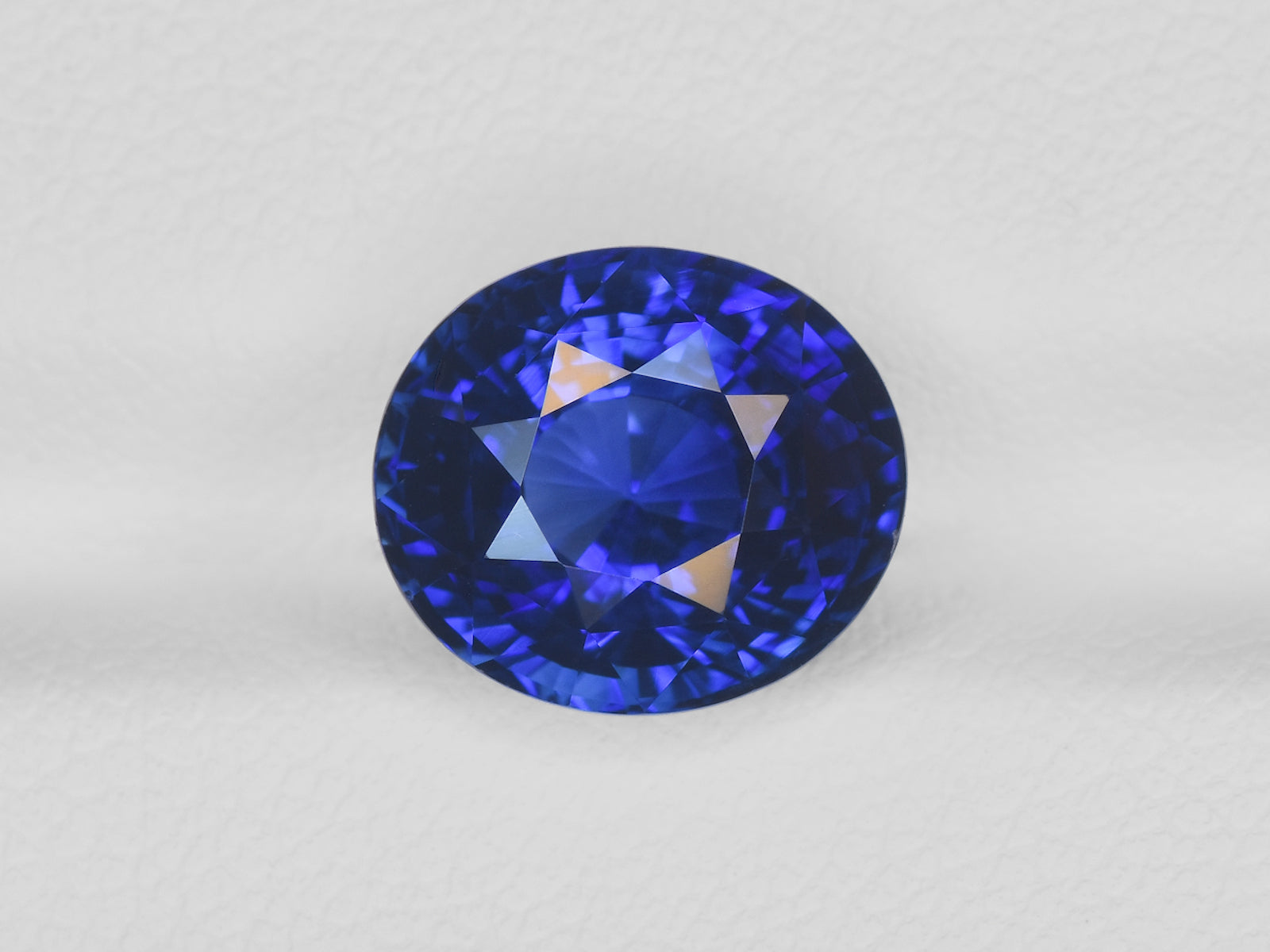 8801170-oval-fiery-rich-royal-blue-grs-madagascar-natural-blue-sapphire-5.76-ct