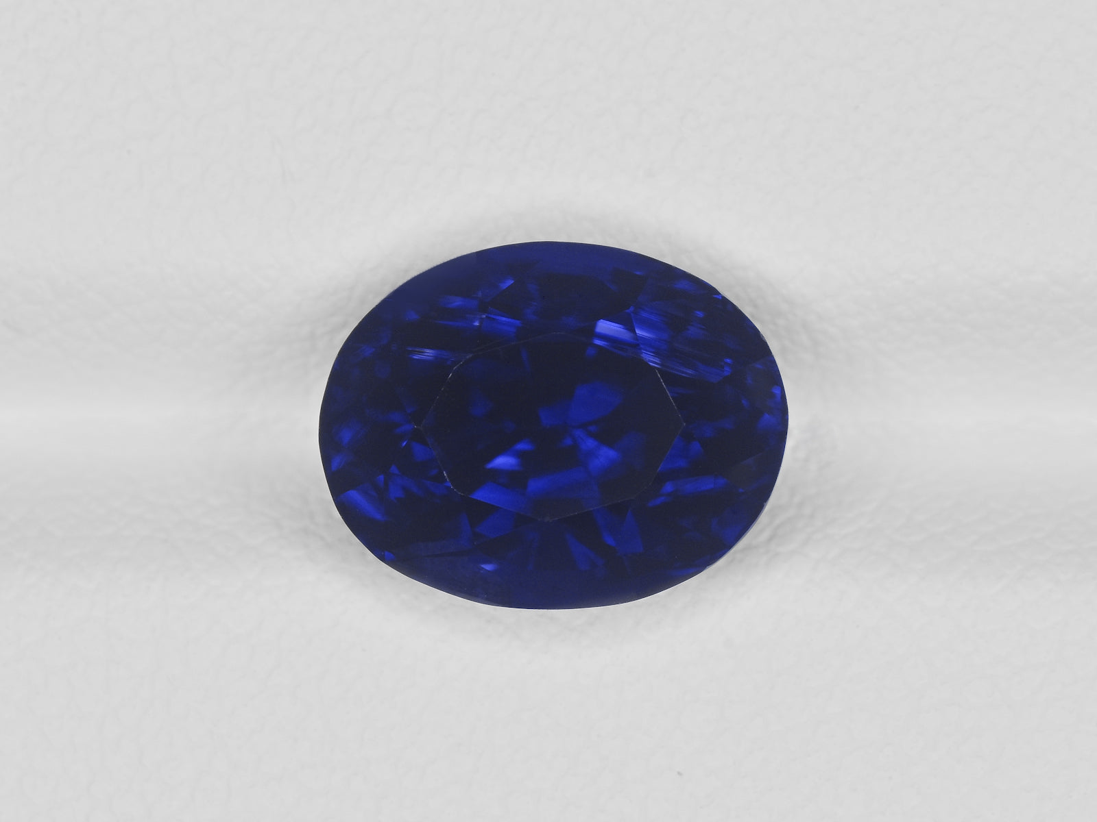 8801176-oval-deep-royal-blue-/-ink-blue-grs-madagascar-natural-blue-sapphire-5.72-ct