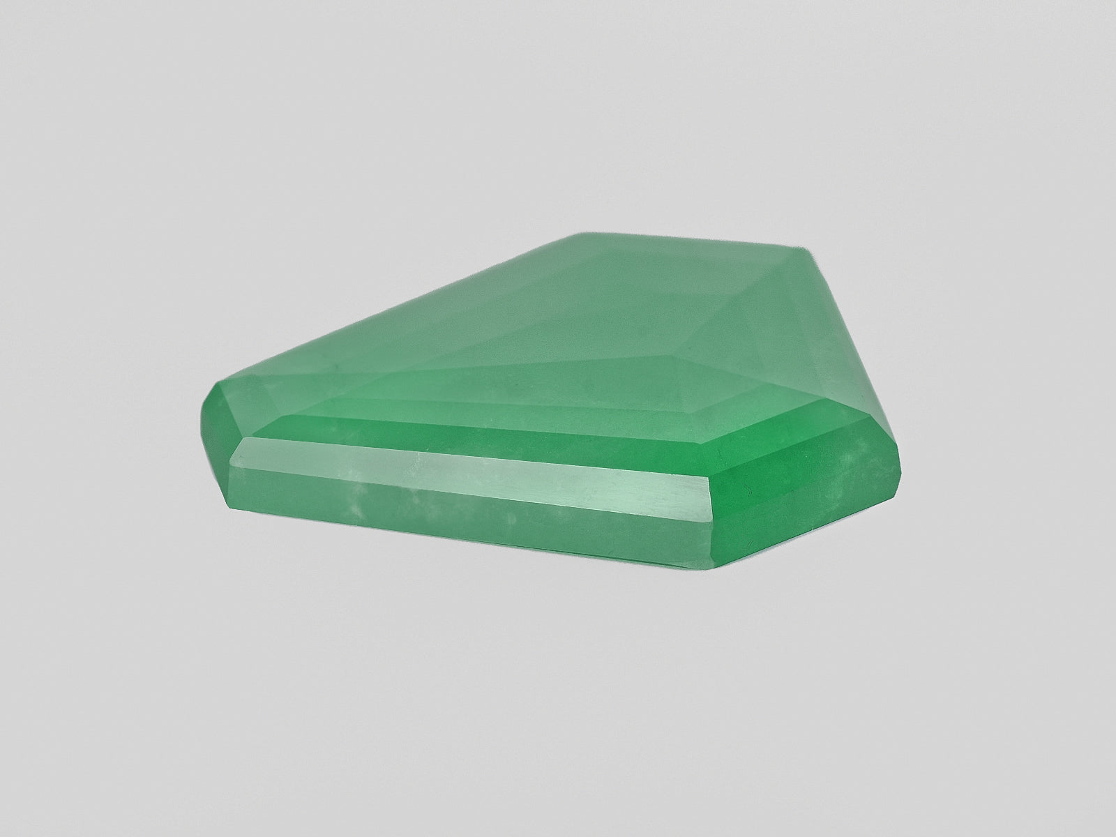 8801524-fancy-intense-green-grs-zambia-natural-emerald-32.24-ct