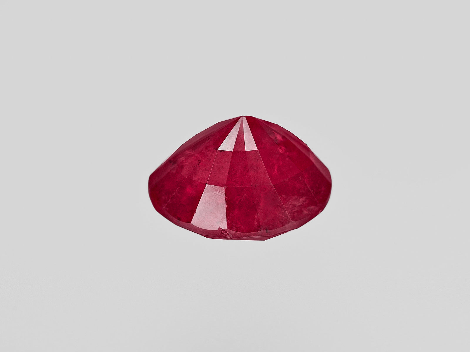 8801316-oval-orangy-red-grs-tanzania-natural-ruby-3.49-ct