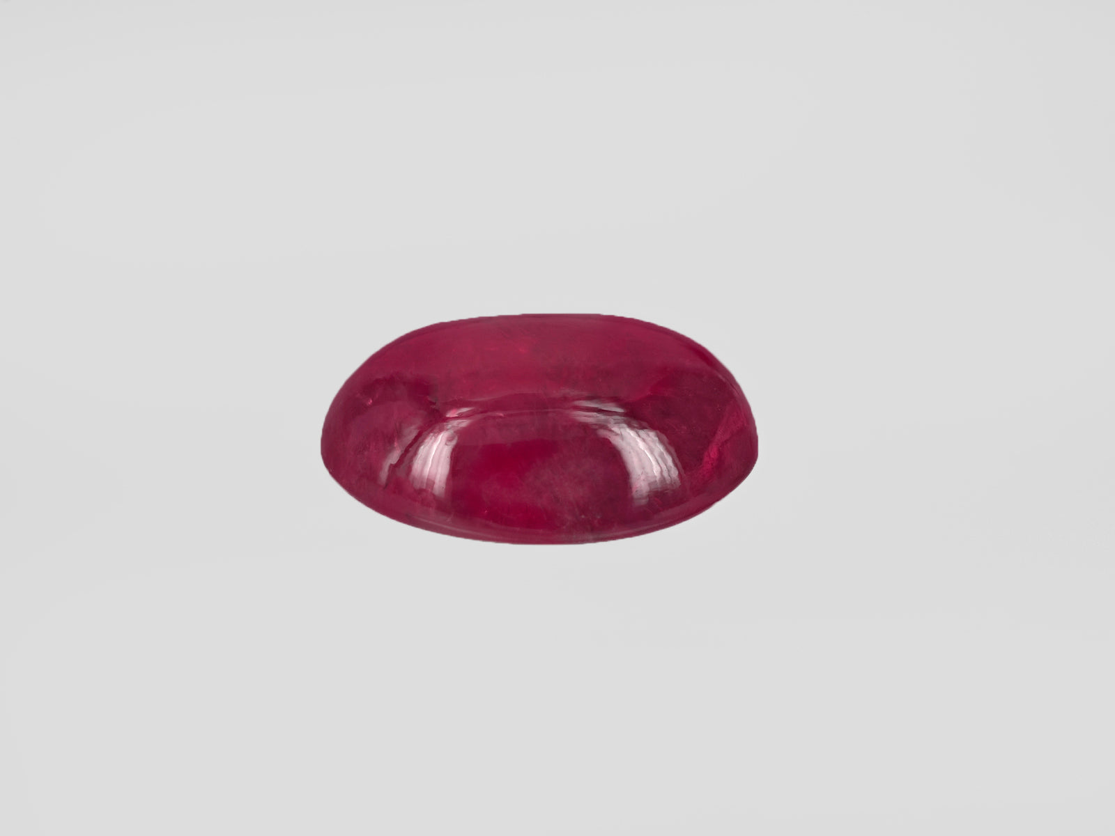 8801315-cabochon-deep-magenta-red-grs-tanzania-natural-ruby-7.57-ct