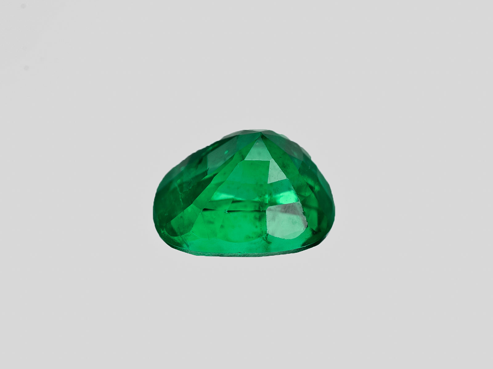 8801273-cushion-fiery-vivid-royal-green-grs-zambia-natural-emerald-2.03-ct