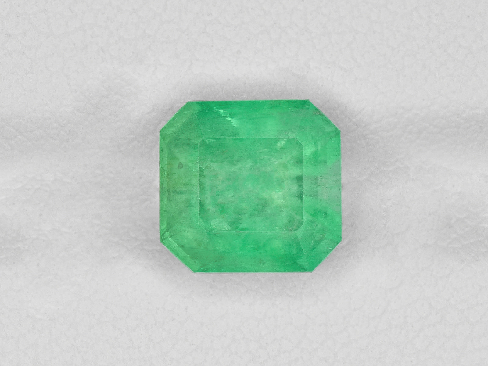 8801303-octagonal-medium-green-grs-colombia-natural-emerald-2.79-ct