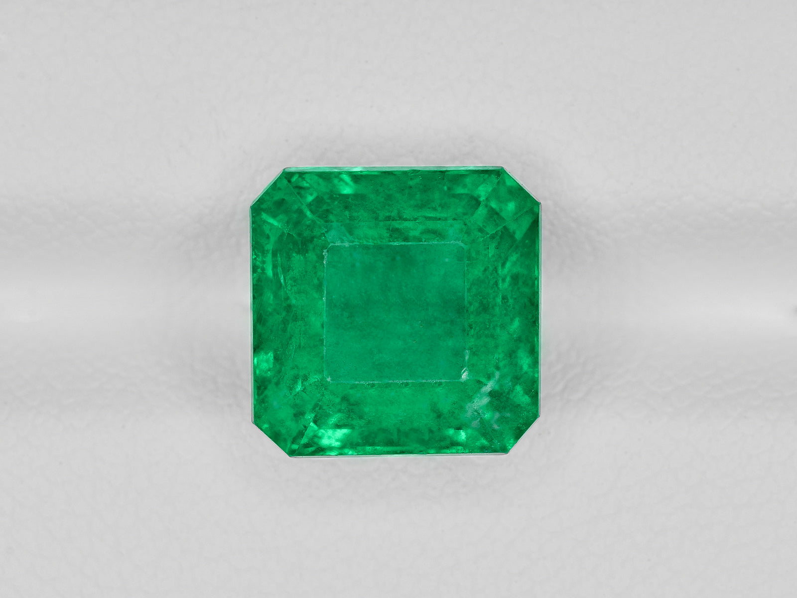8801285-octagonal-deep-green-grs-ethiopia-natural-emerald-4.47-ct