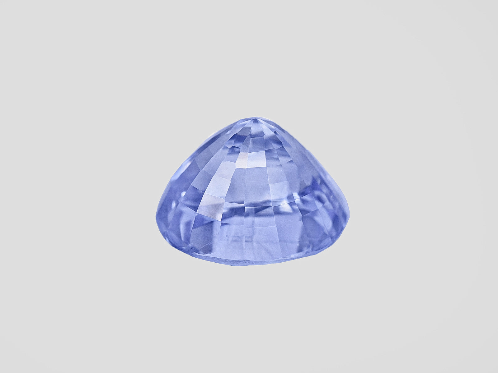 8801322-oval-lustrous-blue-gia-sri-lanka-natural-blue-sapphire-3.41-ct