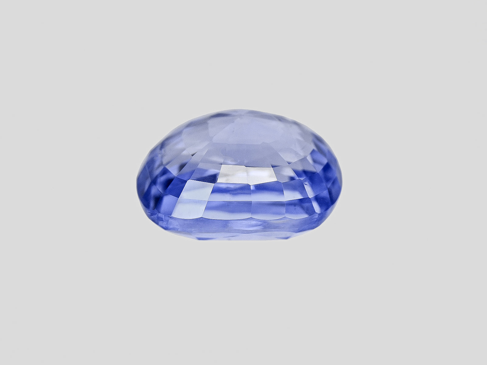 8801324-oval-medium-blue-gia-sri-lanka-natural-blue-sapphire-4.53-ct