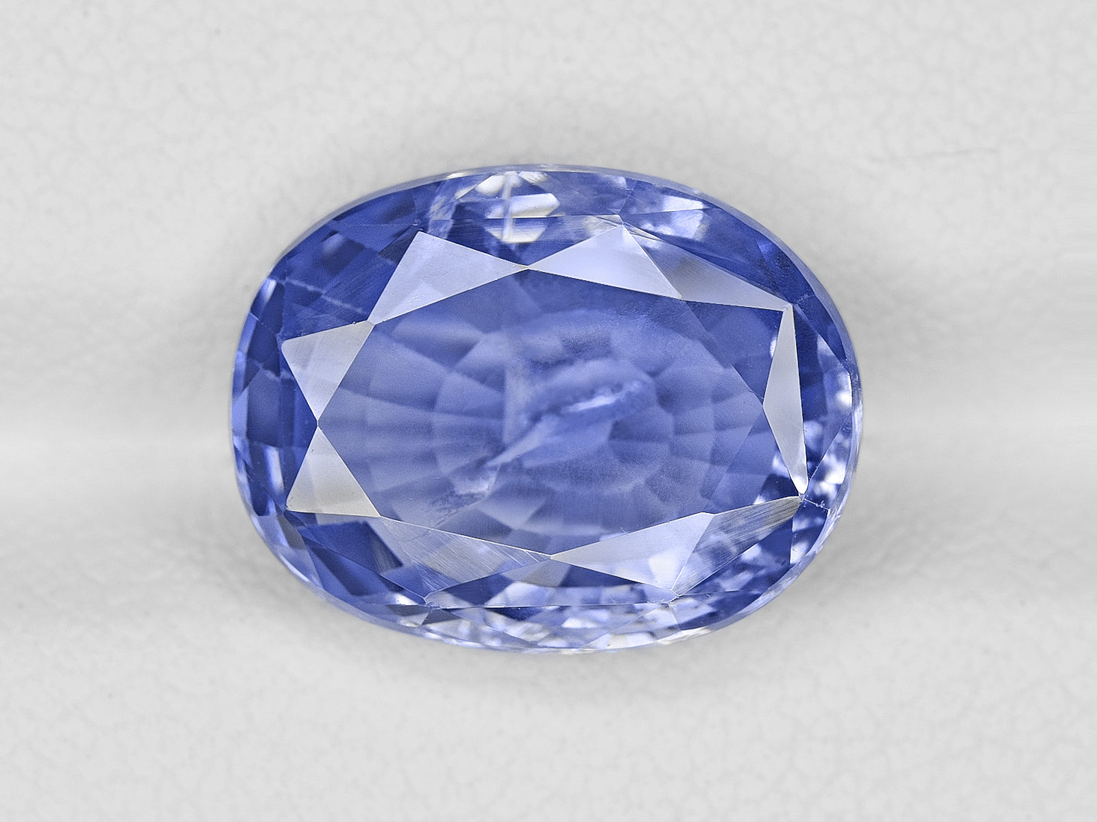 8801332-oval-lustrous-blue-grs-sri-lanka-natural-blue-sapphire-8.70-ct
