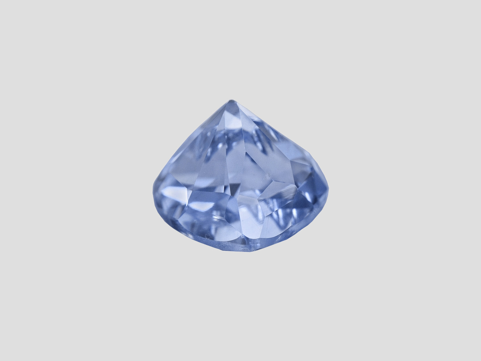 8801333-heart-soft-blue-gia-sri-lanka-natural-blue-sapphire-2.15-ct
