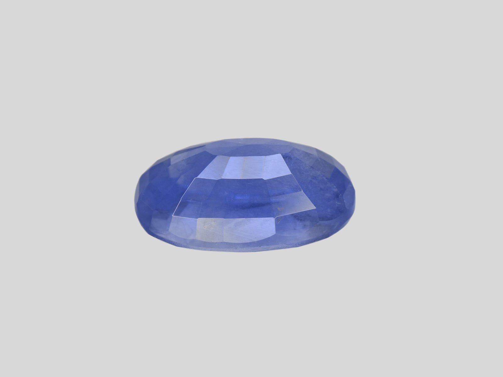 8801334-oval-intense-blue-grs-sri-lanka-natural-blue-sapphire-5.71-ct