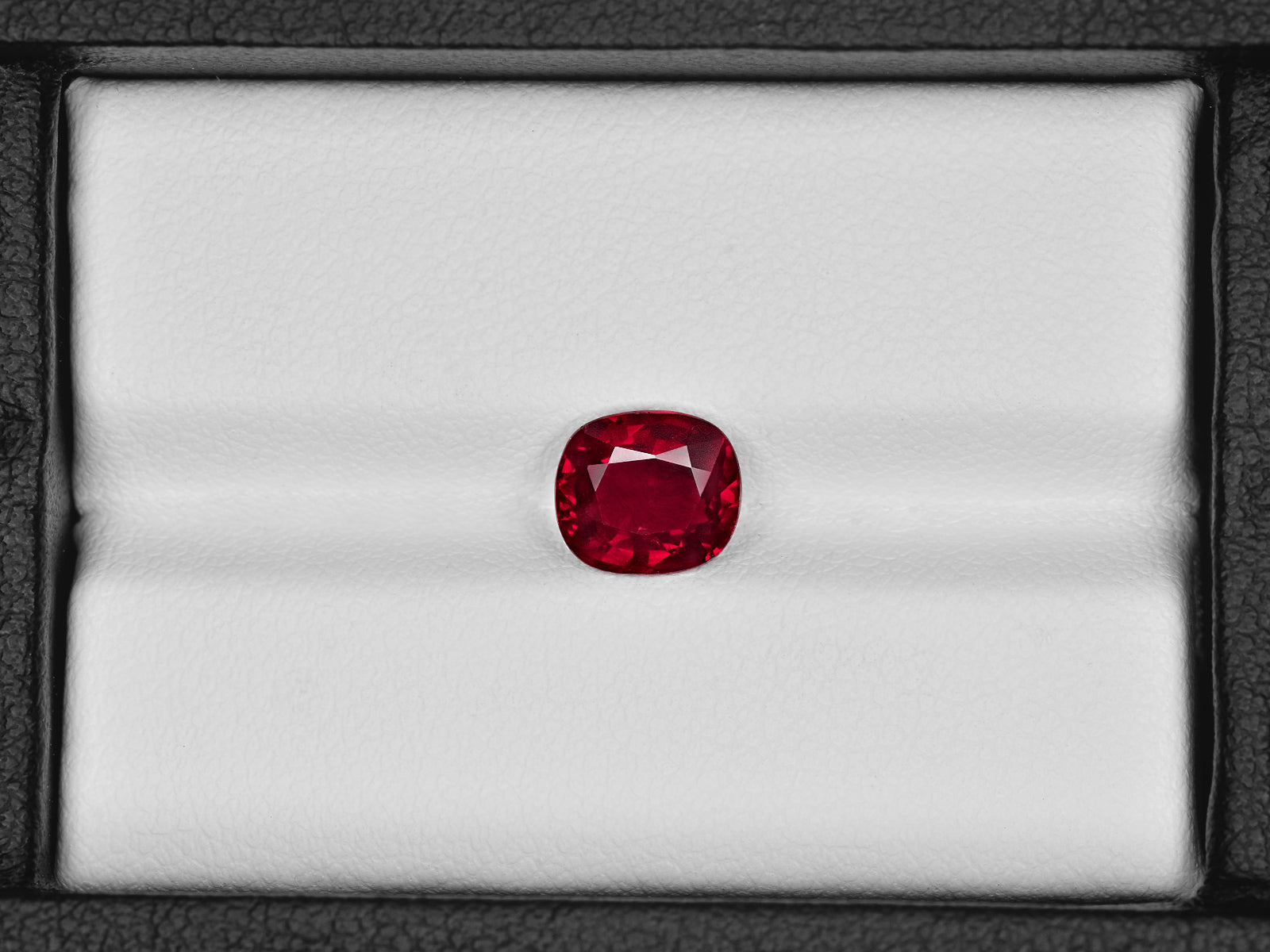 8801375-cushion-lively-pigeon-blood-red-grs-mozambique-natural-ruby-2.05-ct