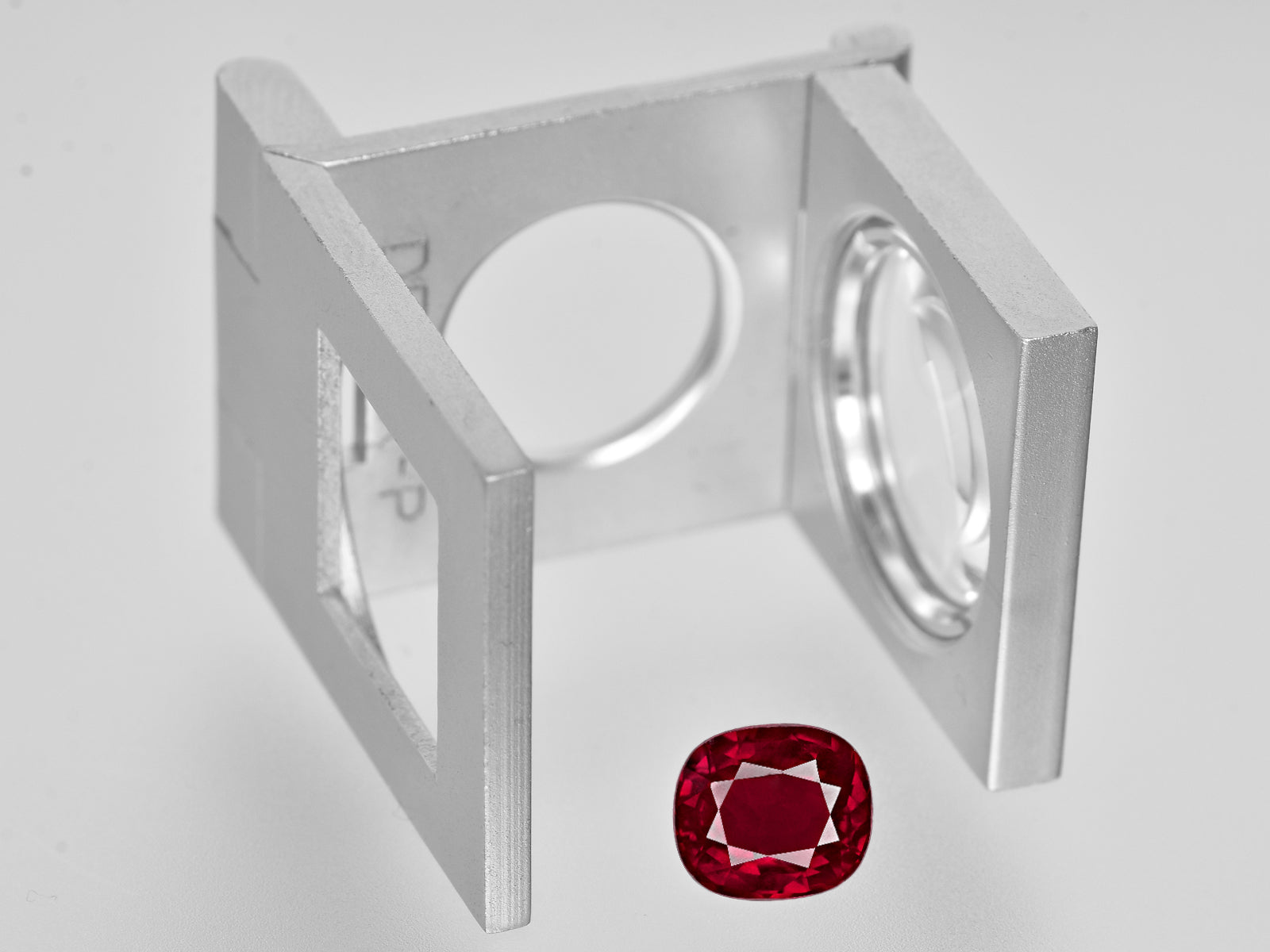 8801375-cushion-lively-pigeon-blood-red-grs-mozambique-natural-ruby-2.05-ct