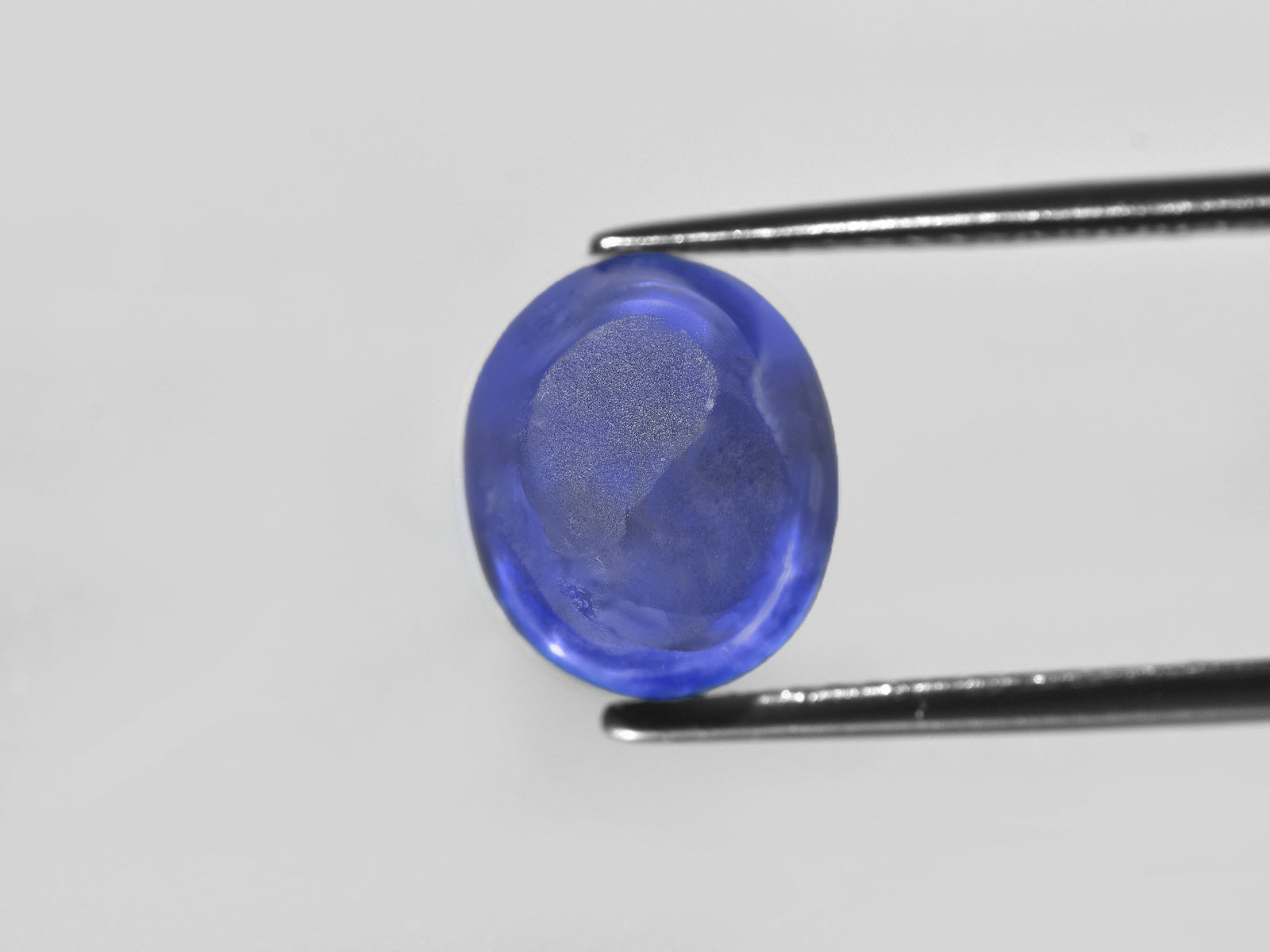 8801346-cabochon-intense-royal-blue-grs-sri-lanka-natural-blue-star-sapphire-10.21-ct
