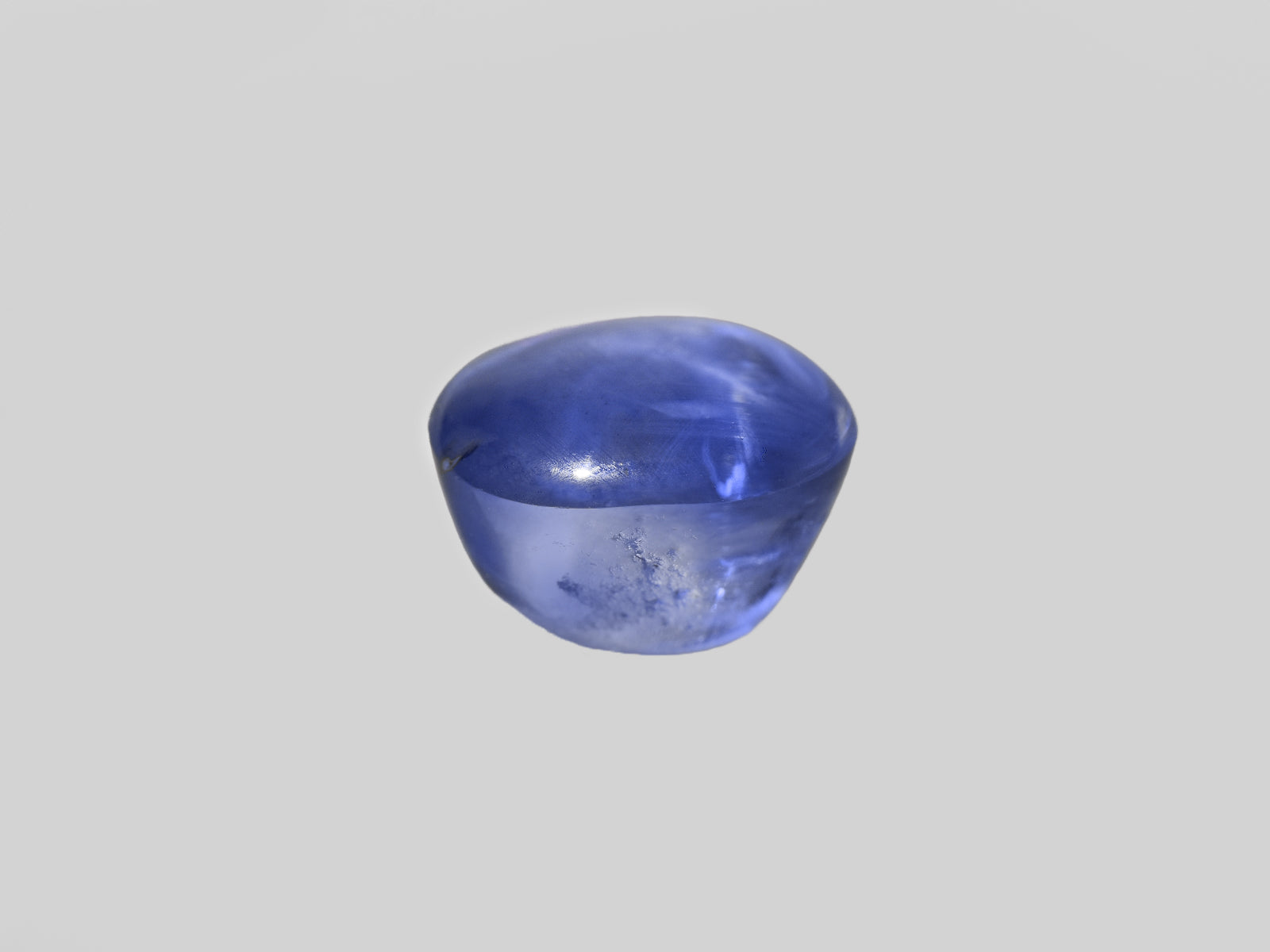 8801346-cabochon-intense-royal-blue-grs-sri-lanka-natural-blue-star-sapphire-10.21-ct