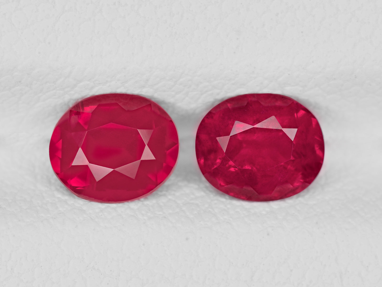8801360-oval-velvety-pinkish-red-grs-tanzania-natural-ruby-1.80-ct