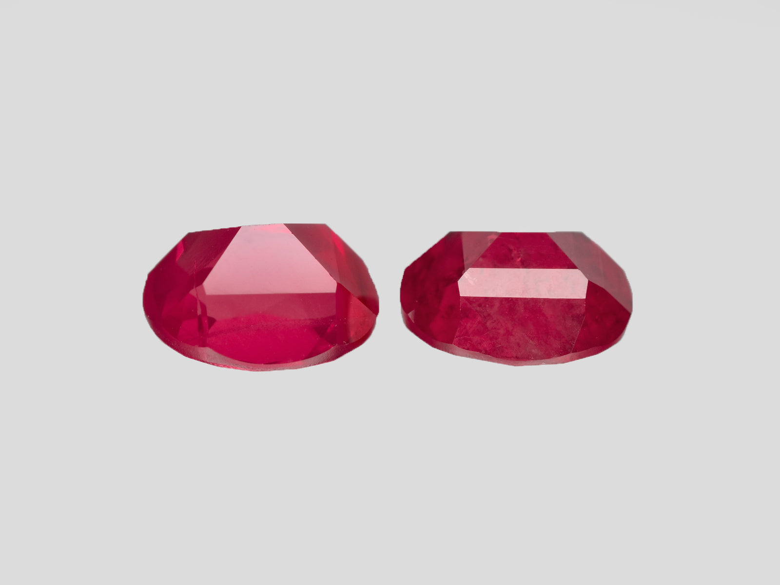 8801360-oval-velvety-pinkish-red-grs-tanzania-natural-ruby-1.80-ct