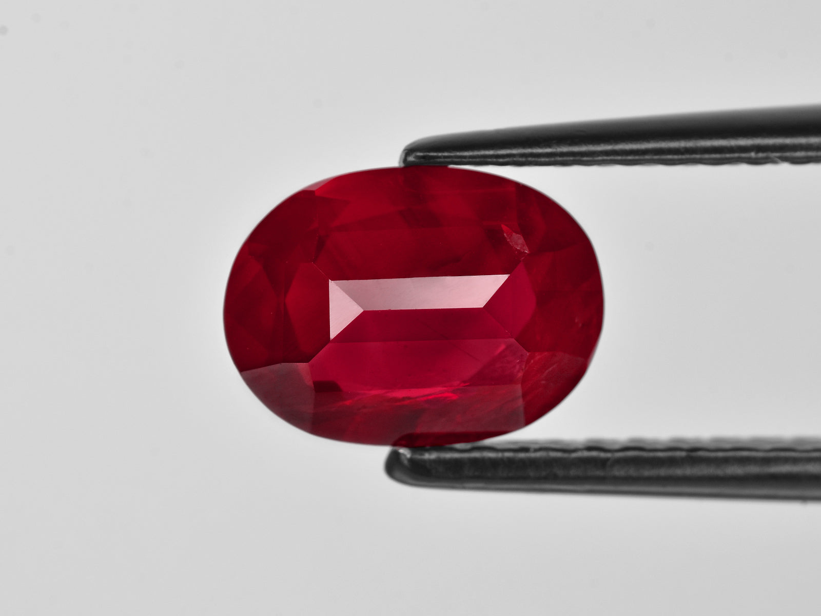 8801386-oval-velvety-pigeon-blood-red-grs-tanzania-natural-ruby-2.31-ct