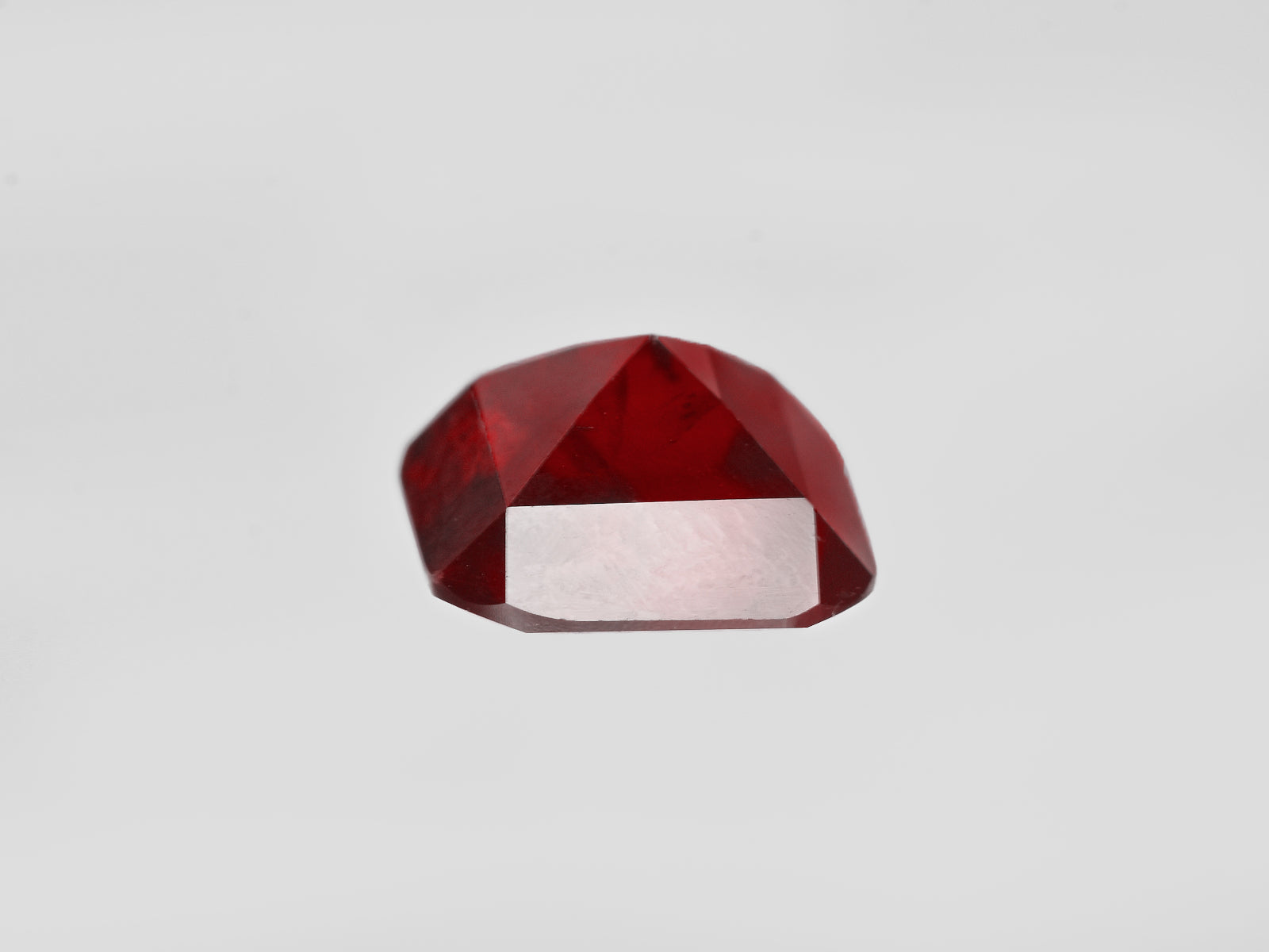 8801387-cushion-rich-intense-pigeon-blood-red-grs-tanzania-natural-ruby-3.25-ct