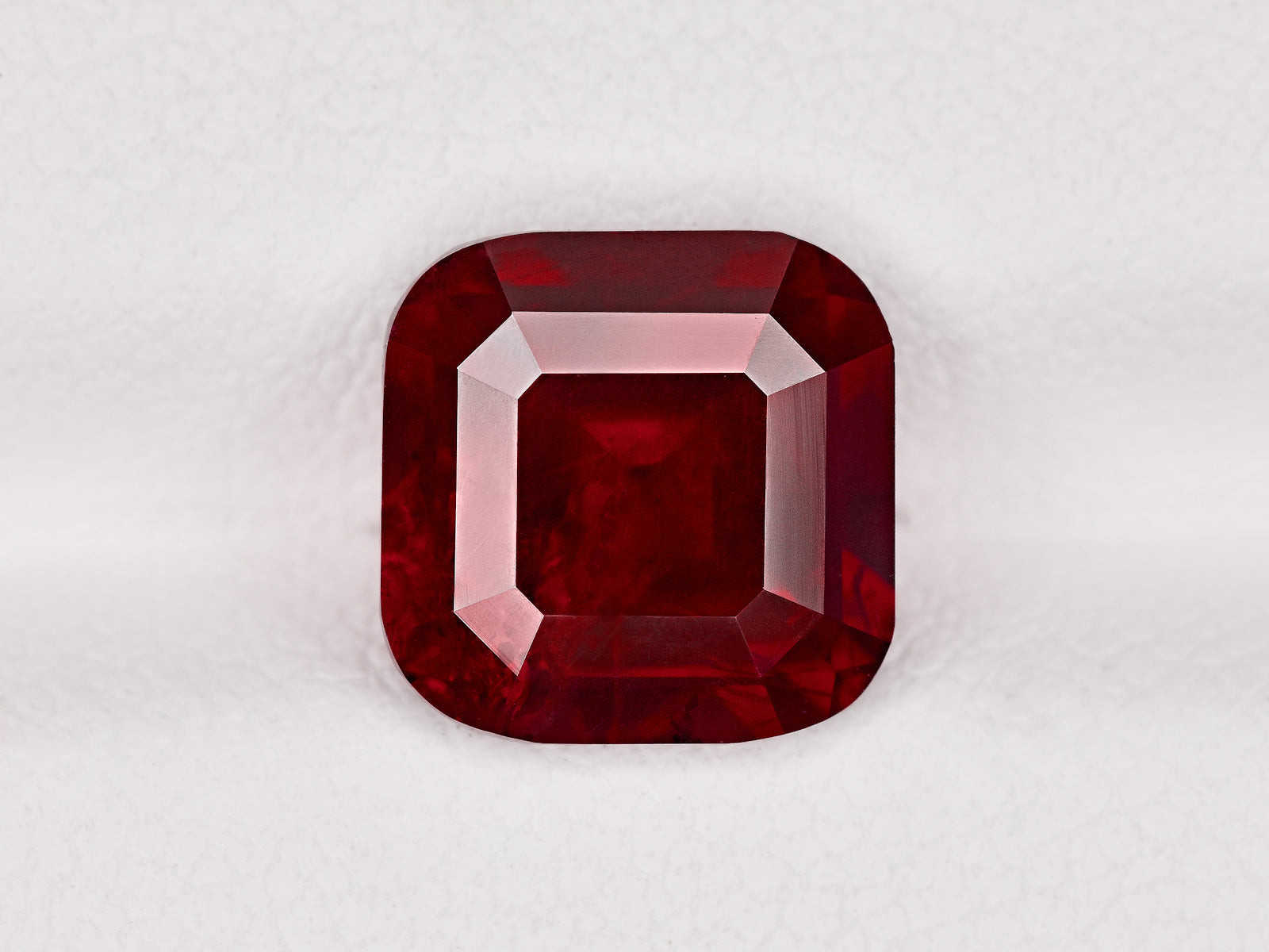 8801387-cushion-rich-intense-pigeon-blood-red-grs-tanzania-natural-ruby-3.25-ct