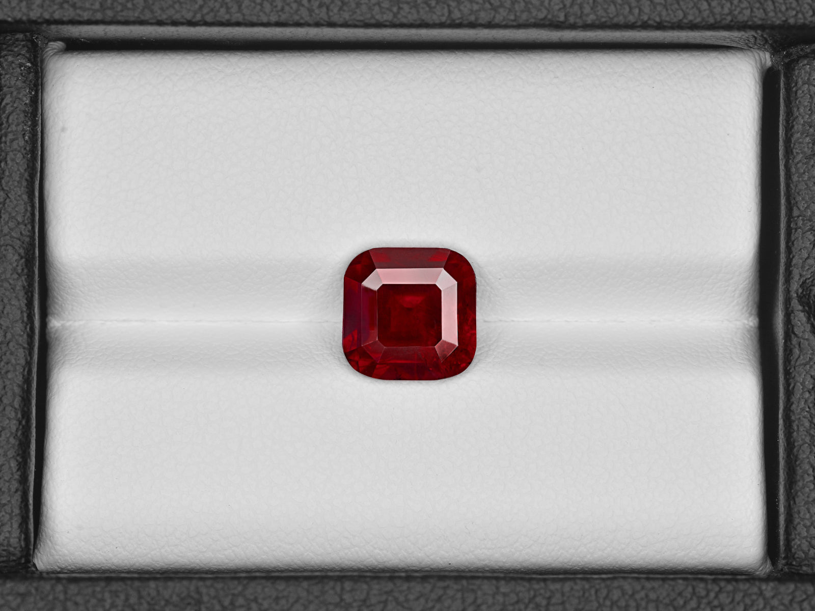 8801387-cushion-rich-intense-pigeon-blood-red-grs-tanzania-natural-ruby-3.25-ct