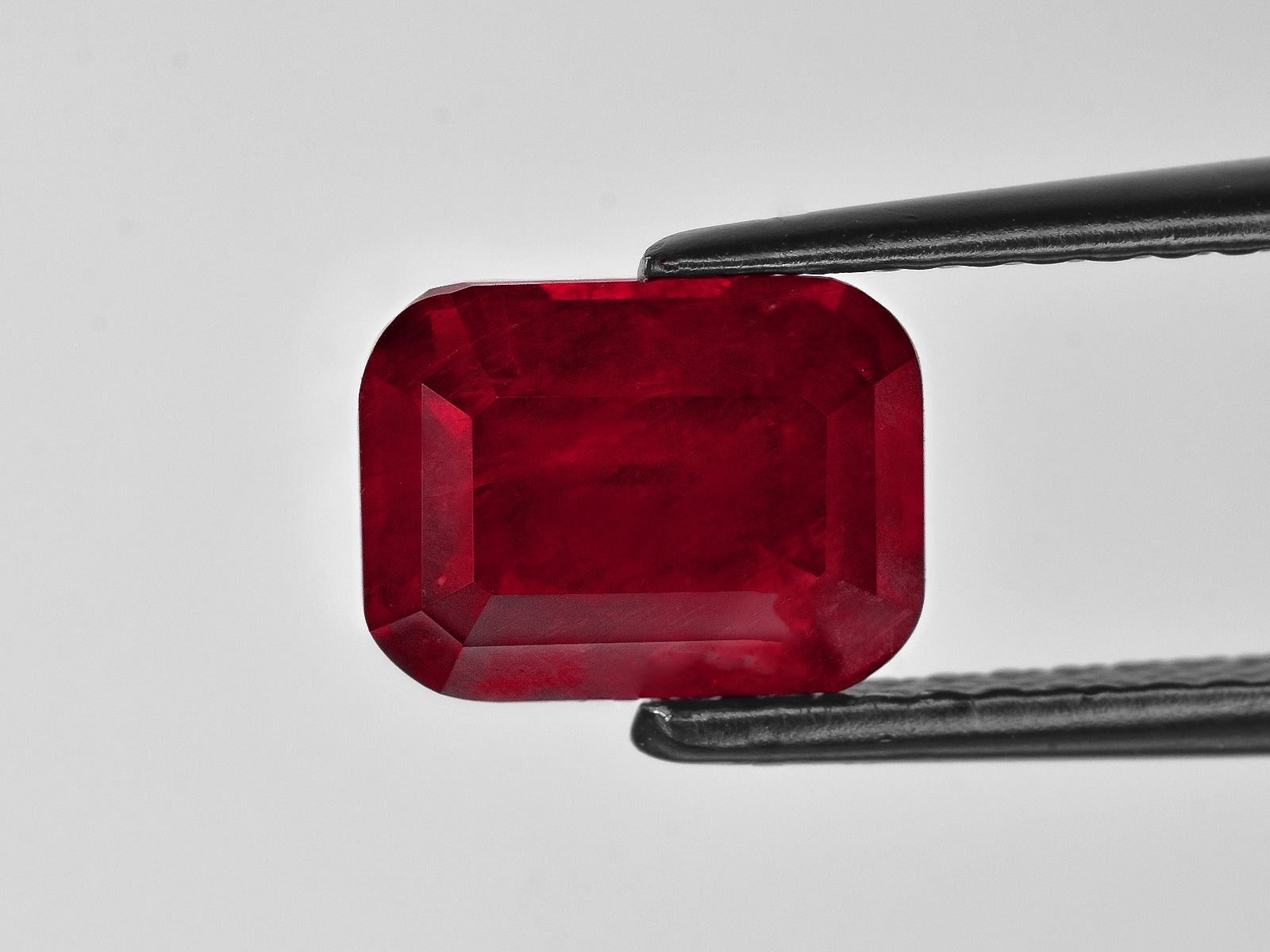 8801389-cushion-velvety-rich-pigeon-blood-red-grs-tanzania-natural-ruby-3.38-ct