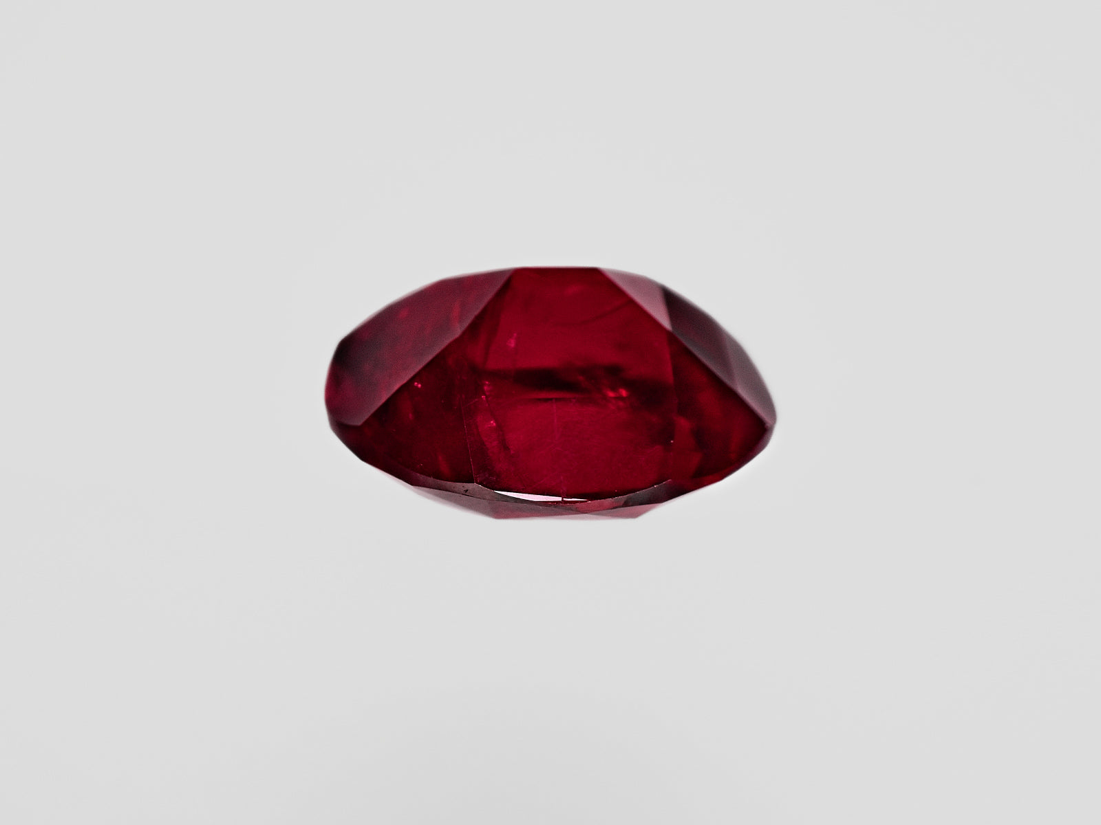 8801391-oval-fiery-deep-pigeon-blood-red-grs-tanzania-natural-ruby-2.40-ct